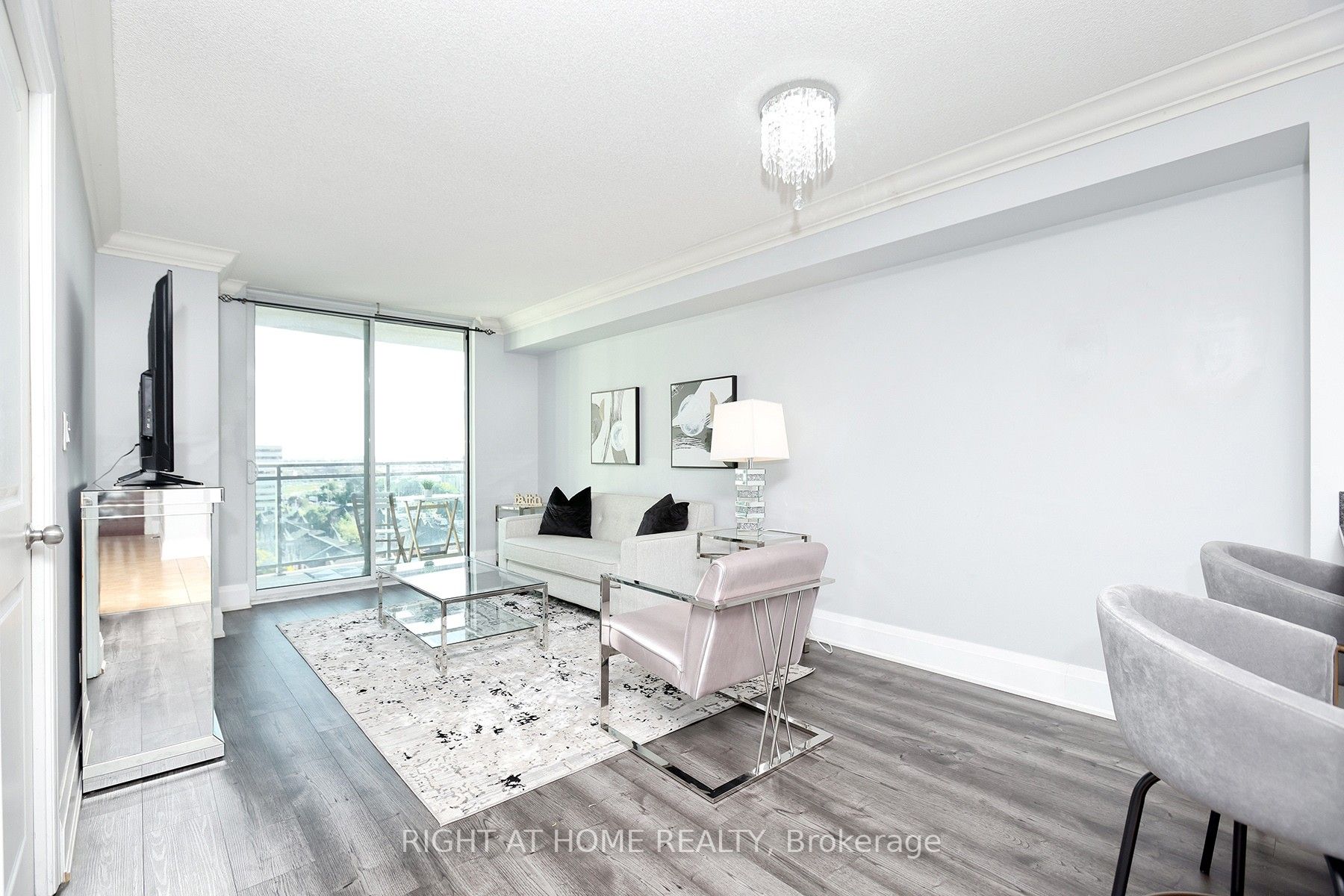 6 Rosebank Dr, #12G