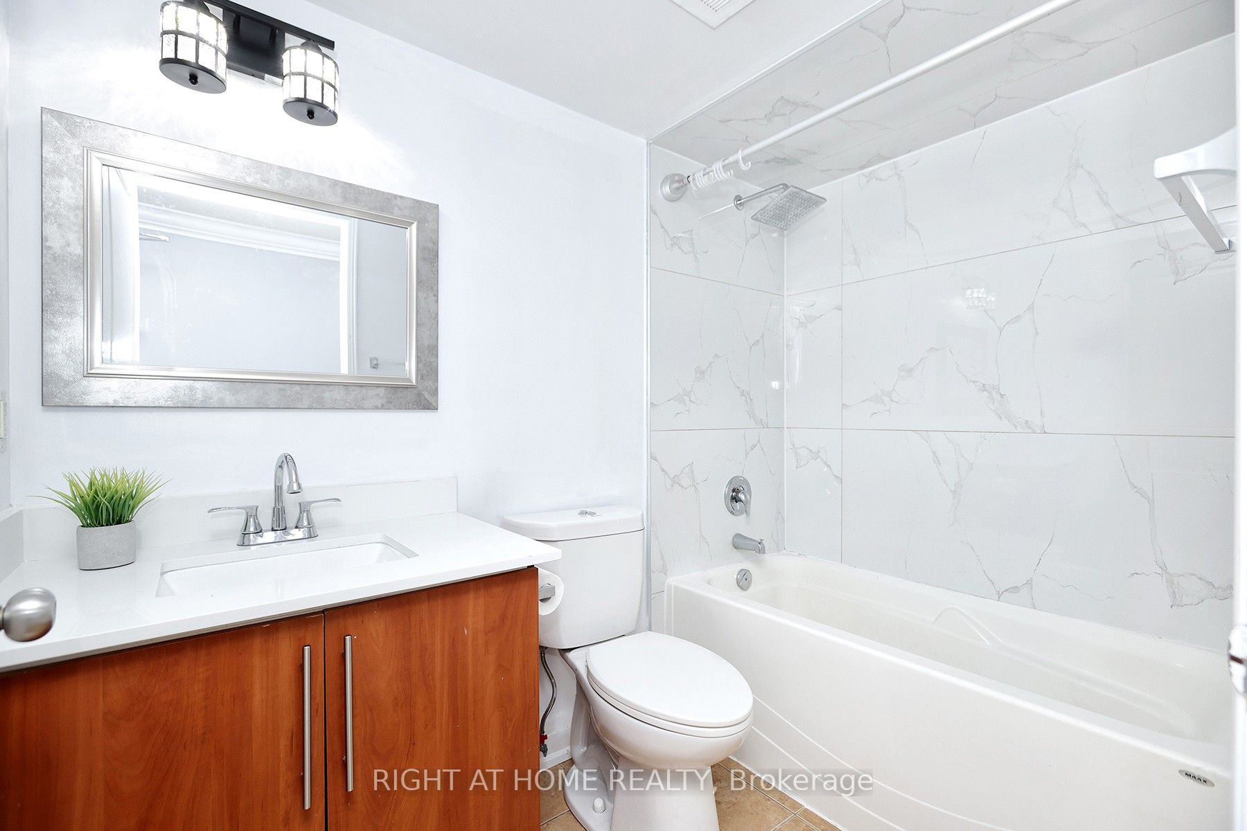 6 Rosebank Dr, #12G