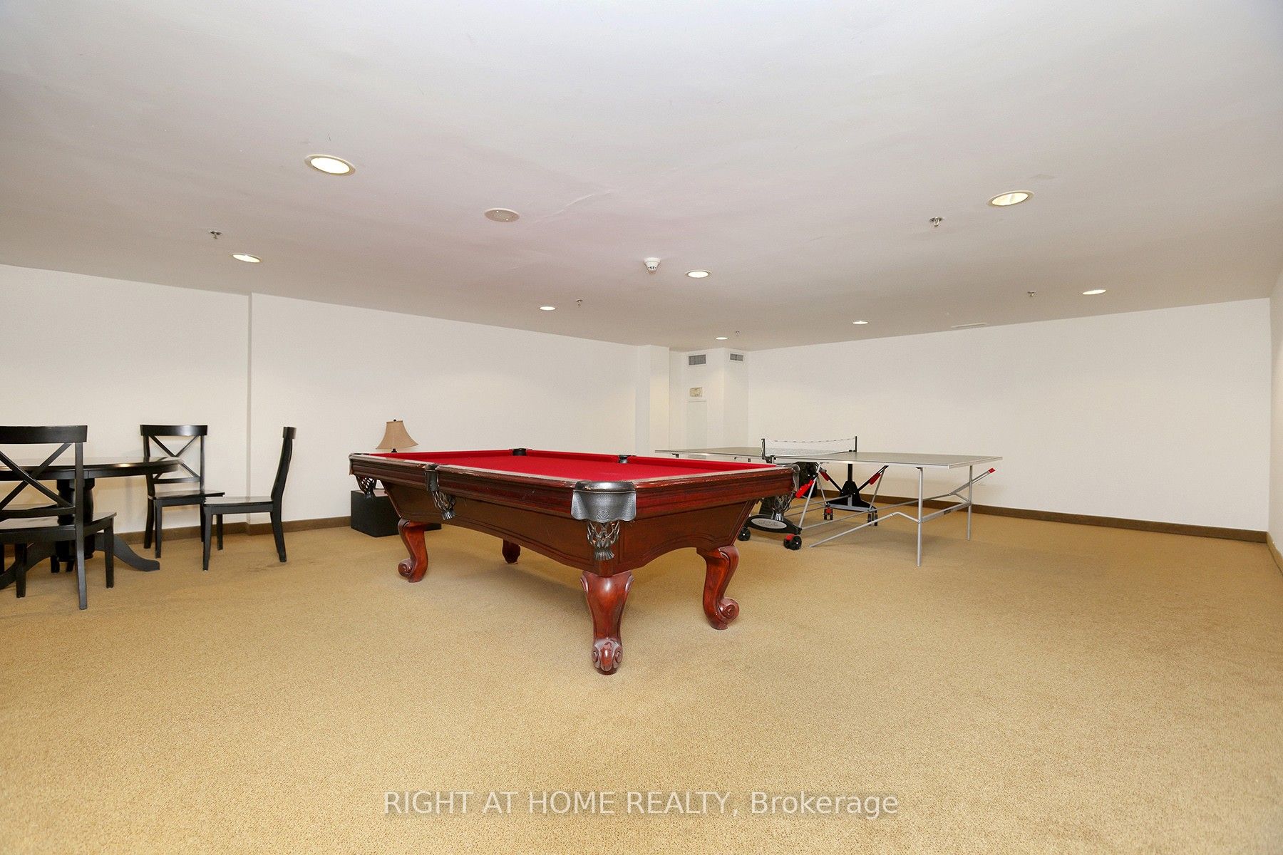 6 Rosebank Dr, #12G