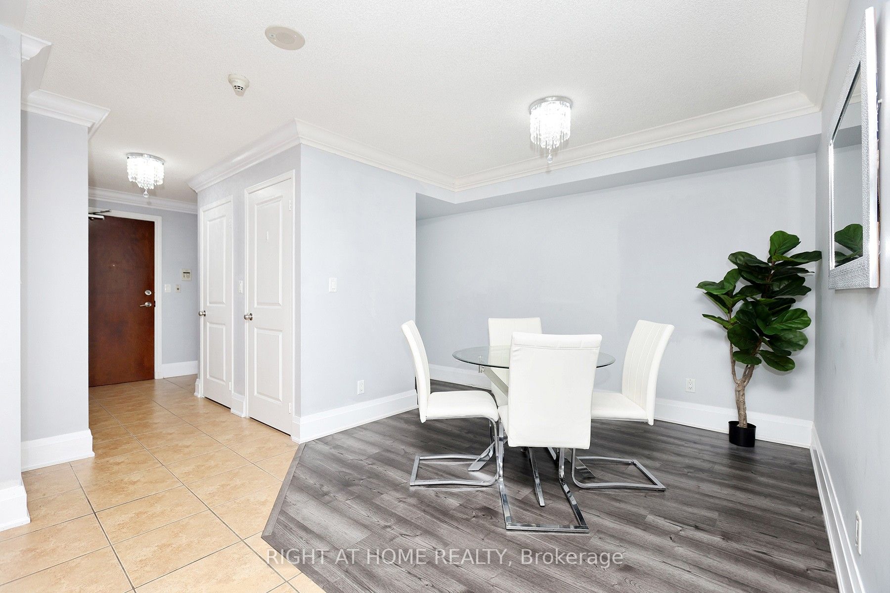 6 Rosebank Dr, #12G