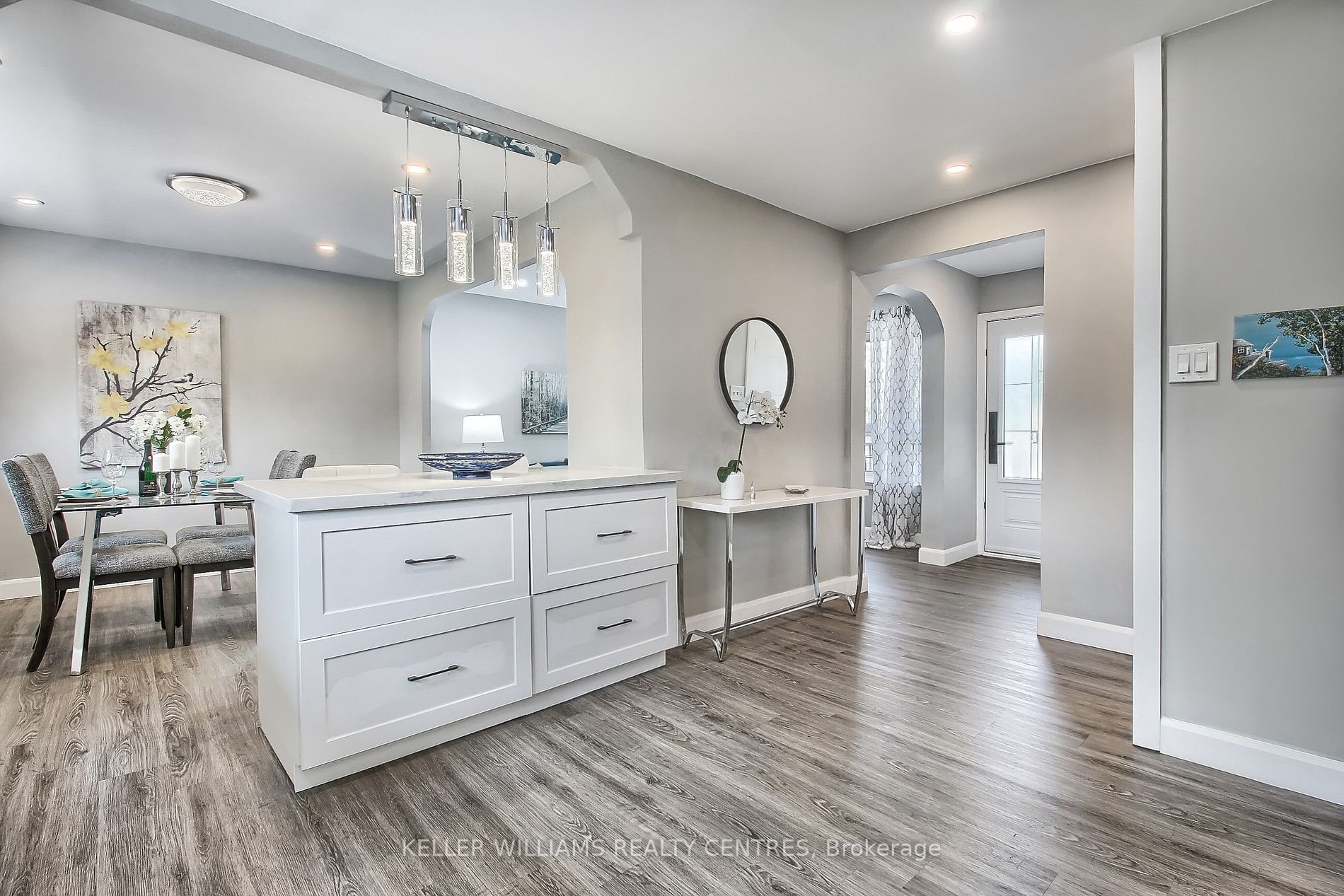 44 Woodgarden Crescent