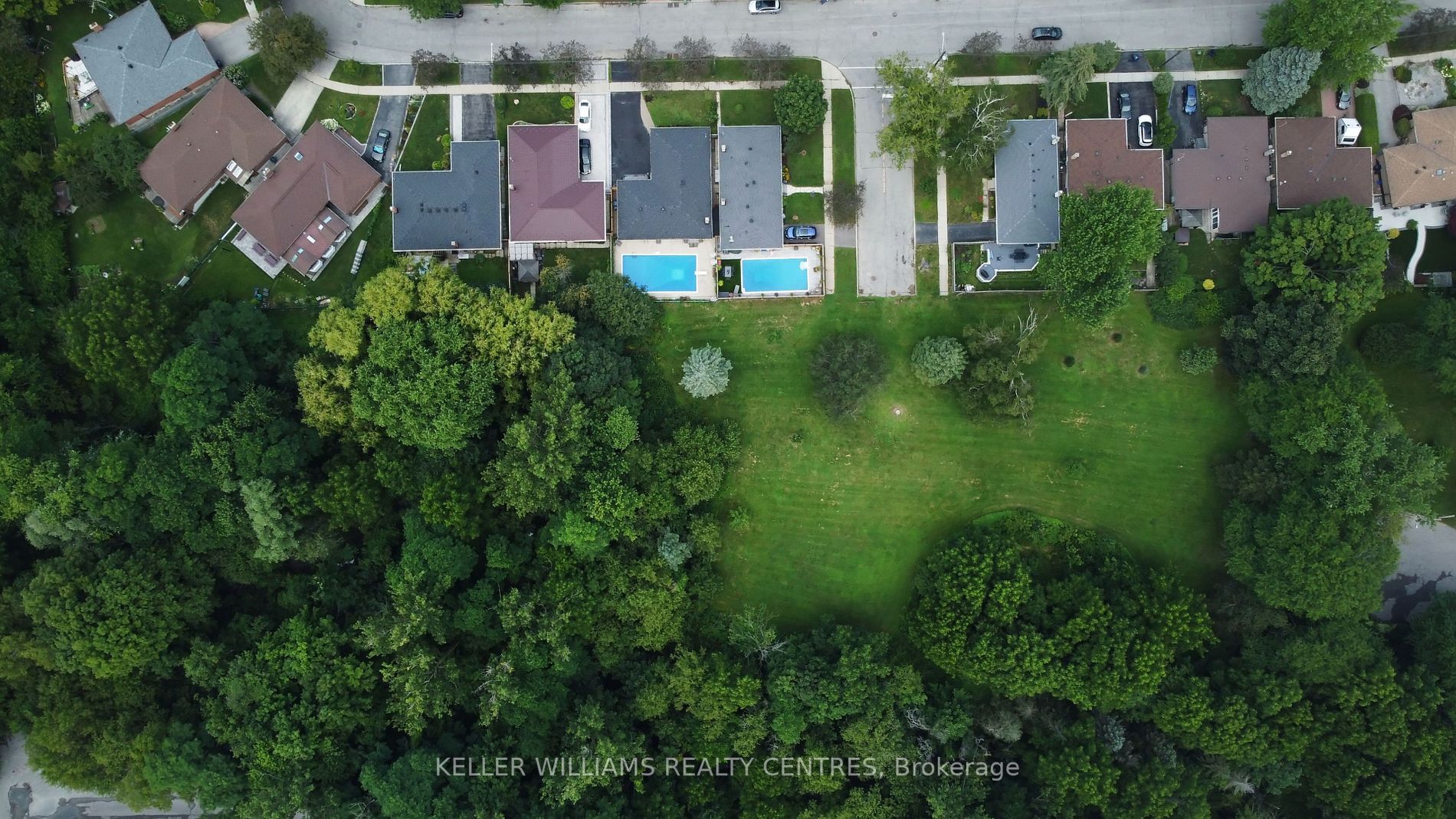 44 Woodgarden Crescent