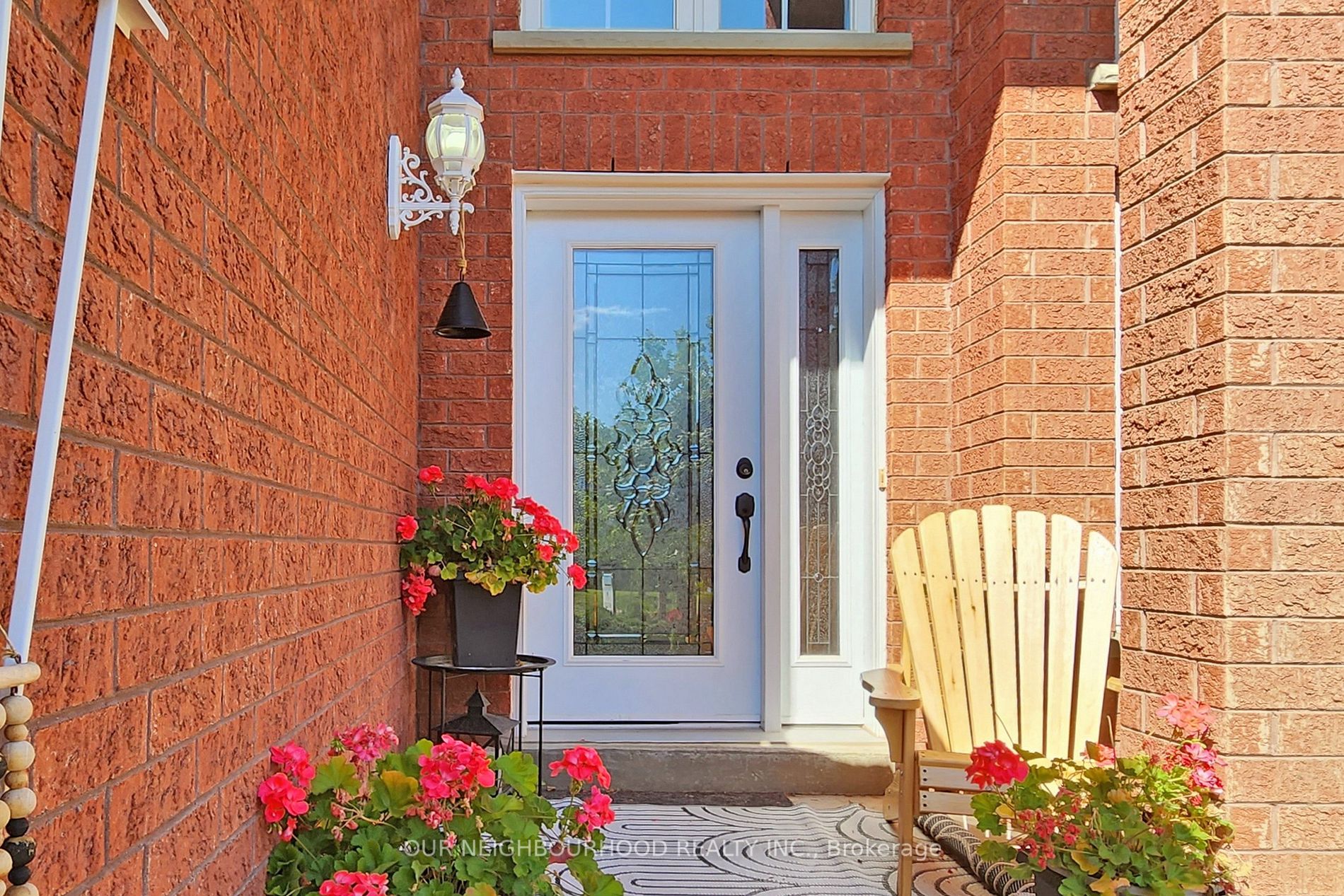 186 Ryerson Crescent