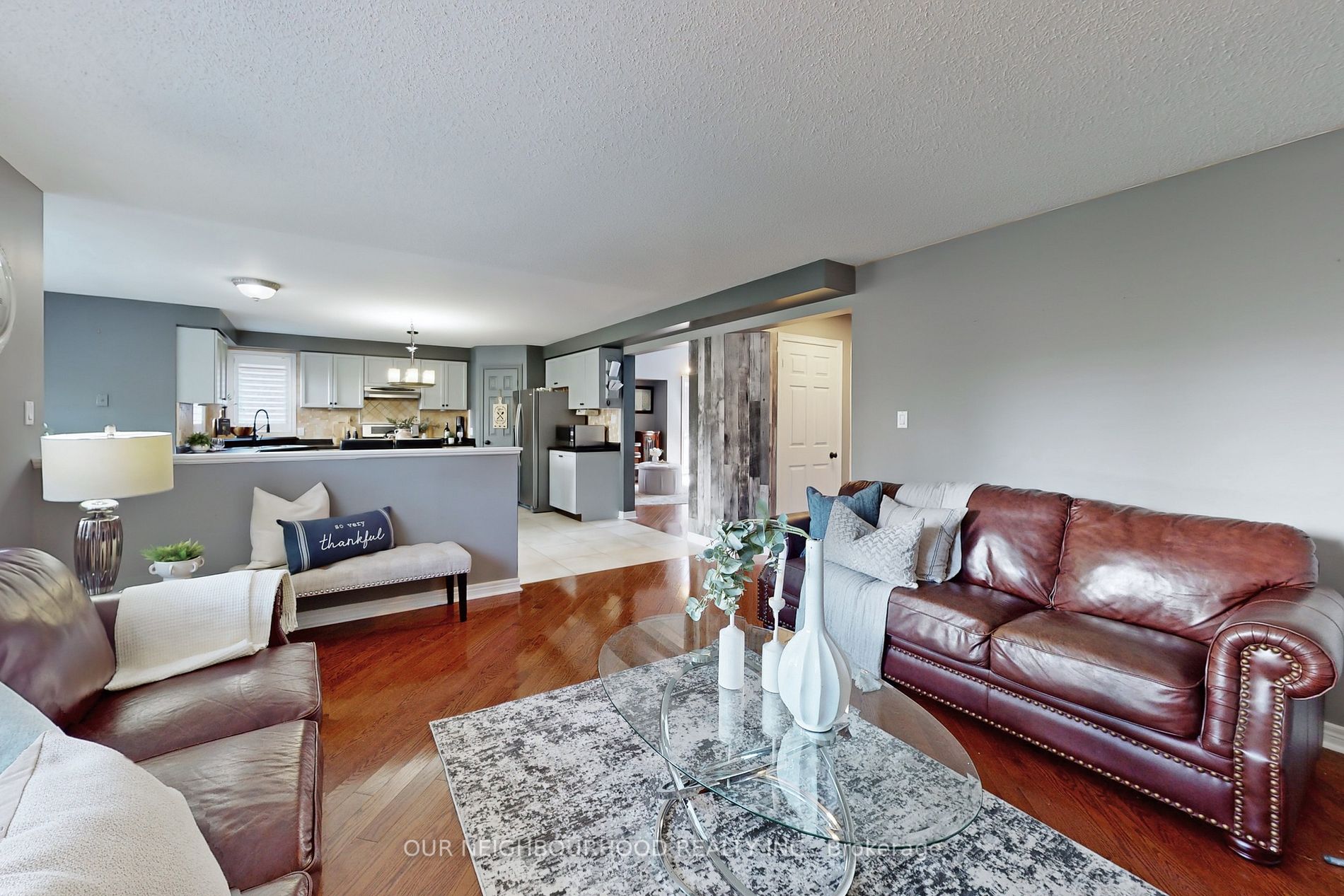 186 Ryerson Crescent