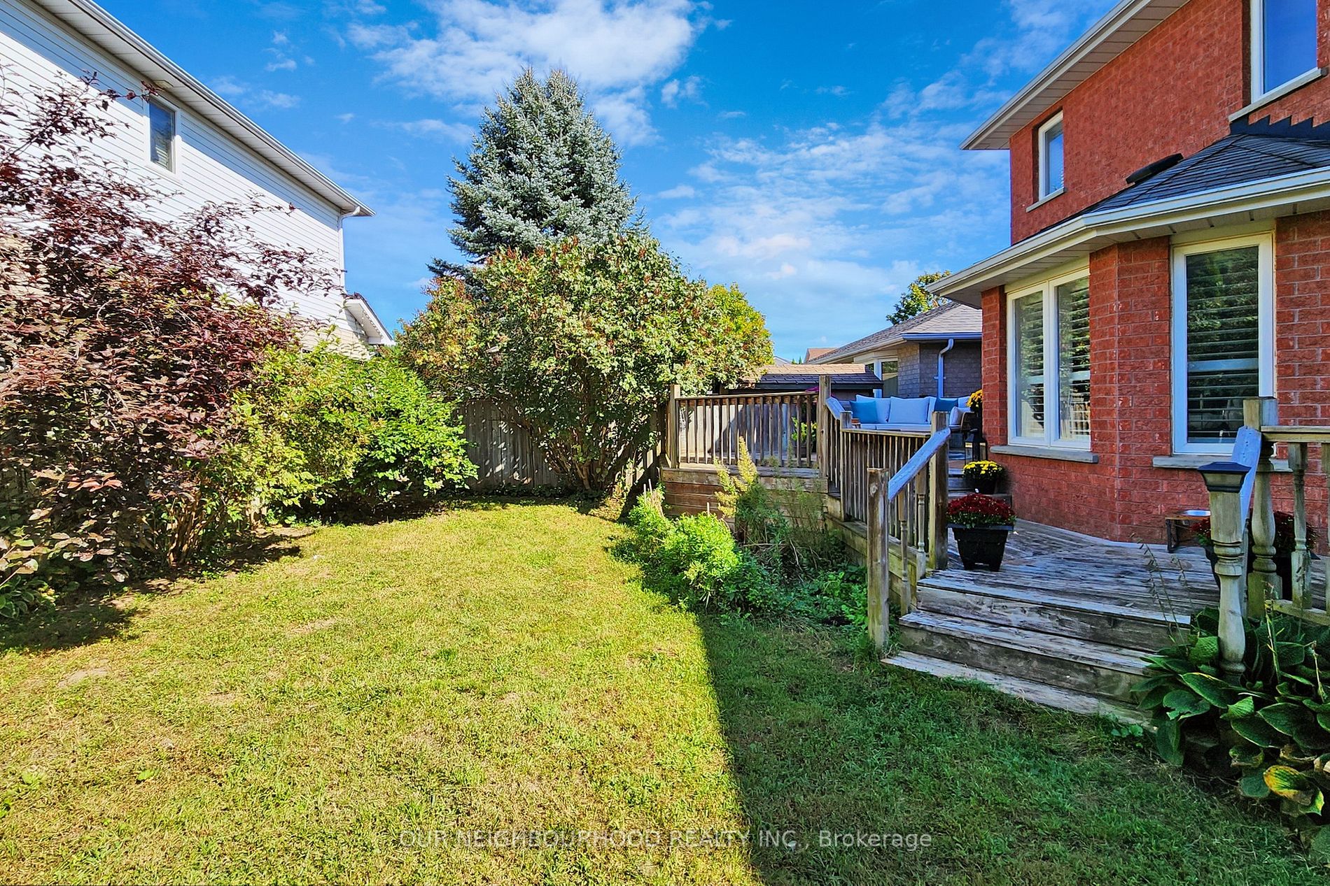 186 Ryerson Crescent