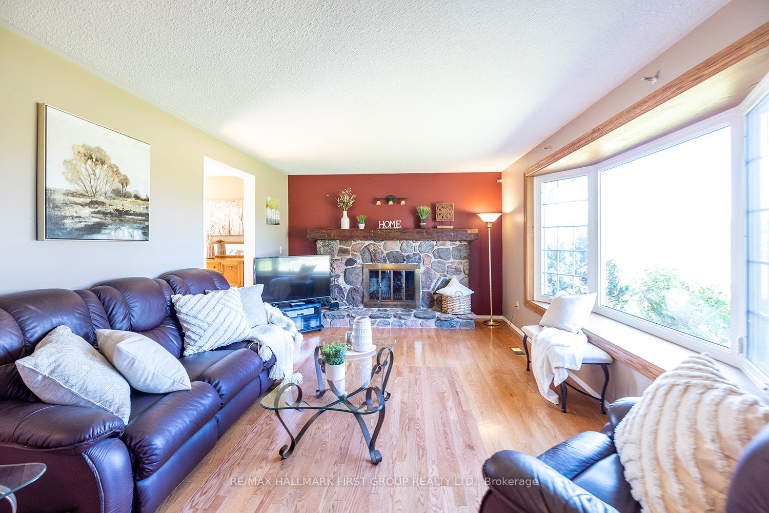 3240 Demara Rd
