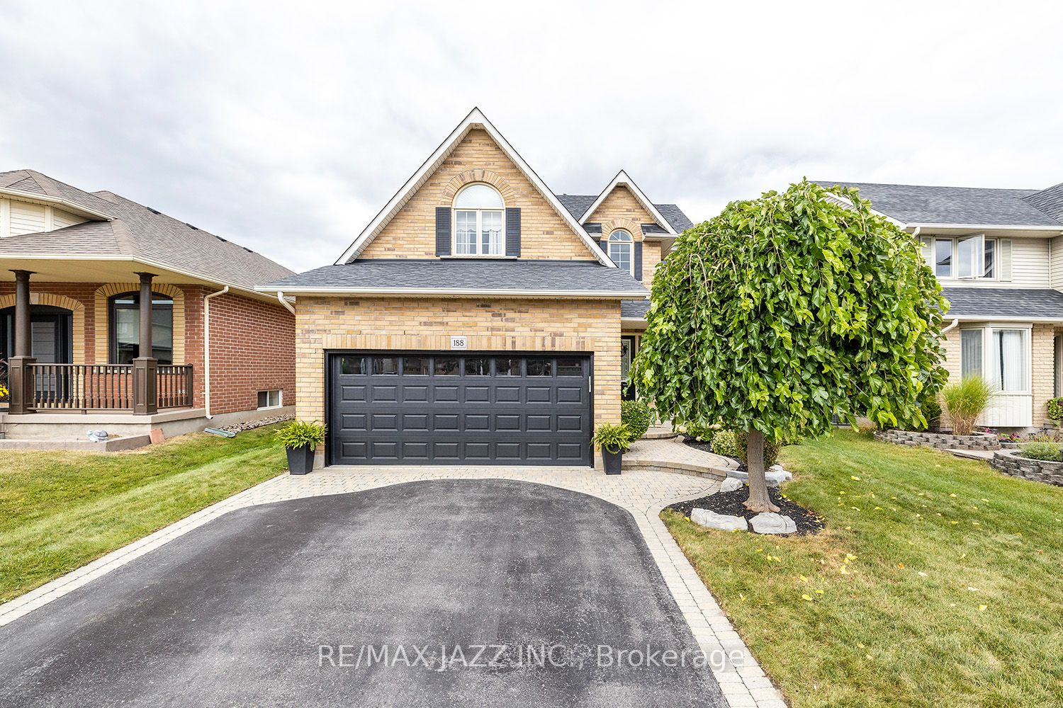 188 Niagara Dr