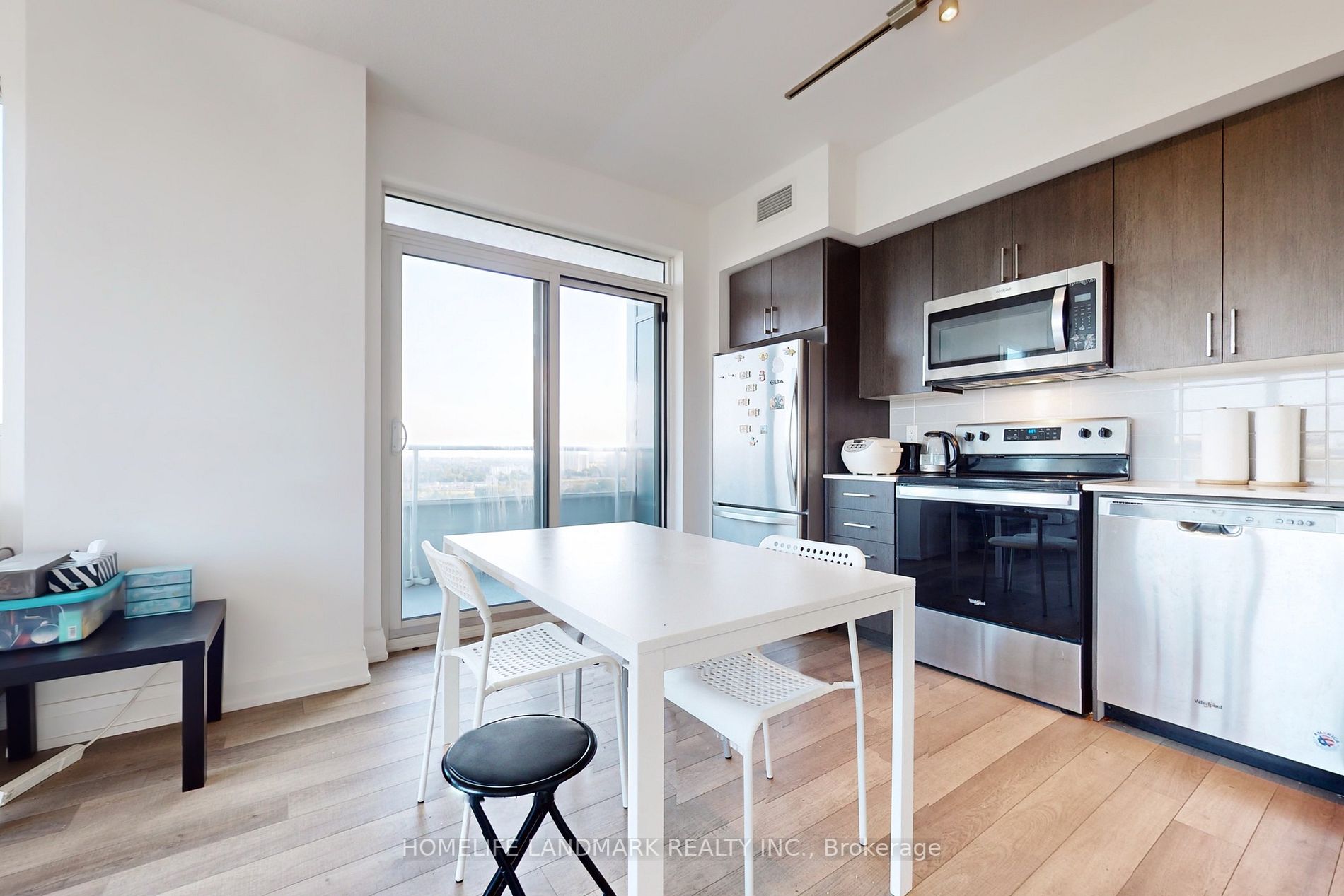 3121 Sheppard Ave E, #1702