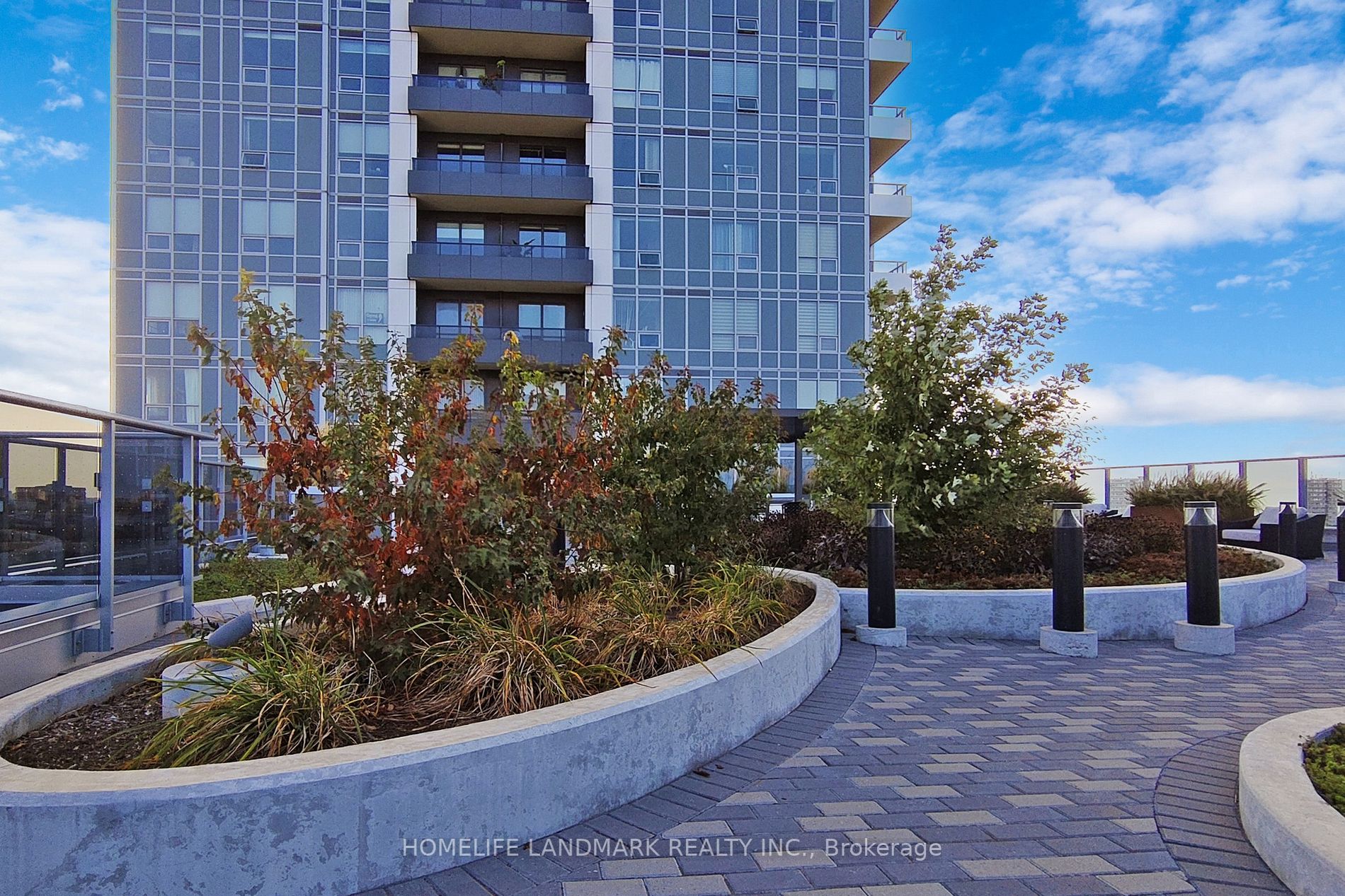 3121 Sheppard Ave E, #1702