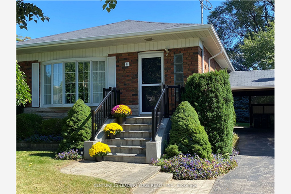 41 Wye Valley Rd, Toronto
