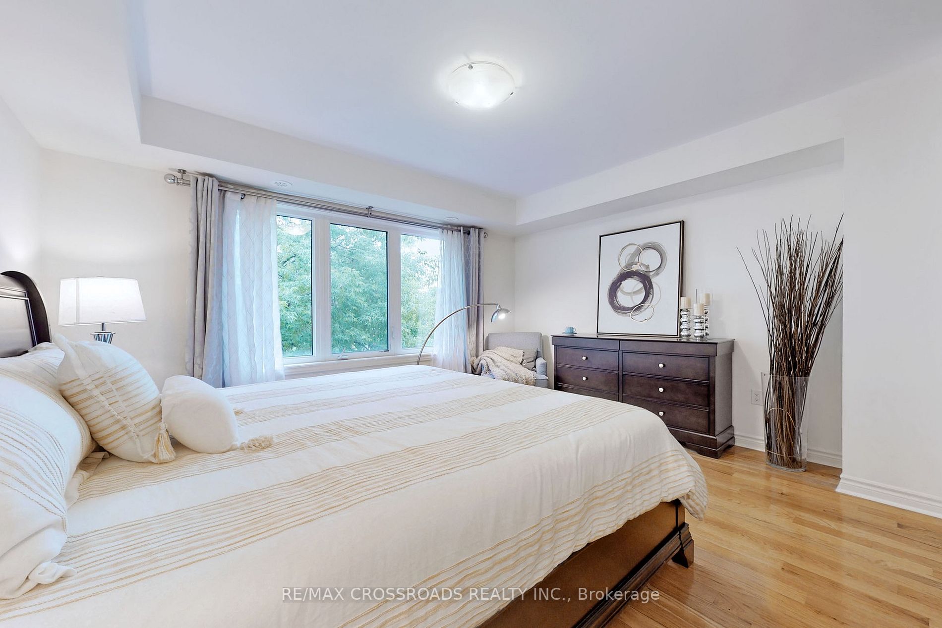 7 Eaton Park Lane, #1