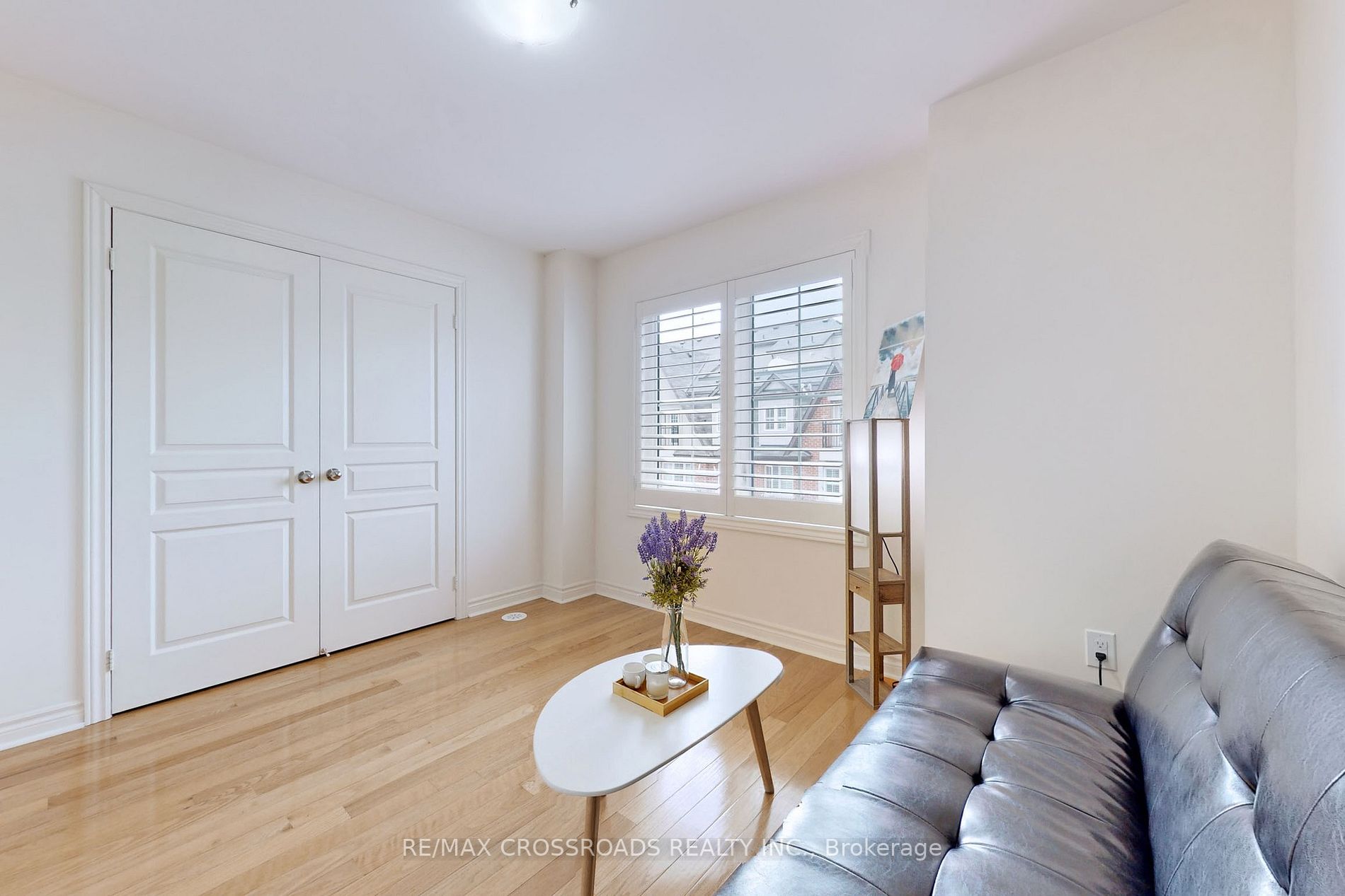 7 Eaton Park Lane, #1