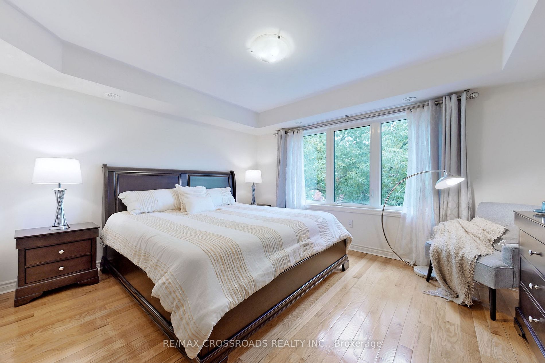 7 Eaton Park Lane, #1