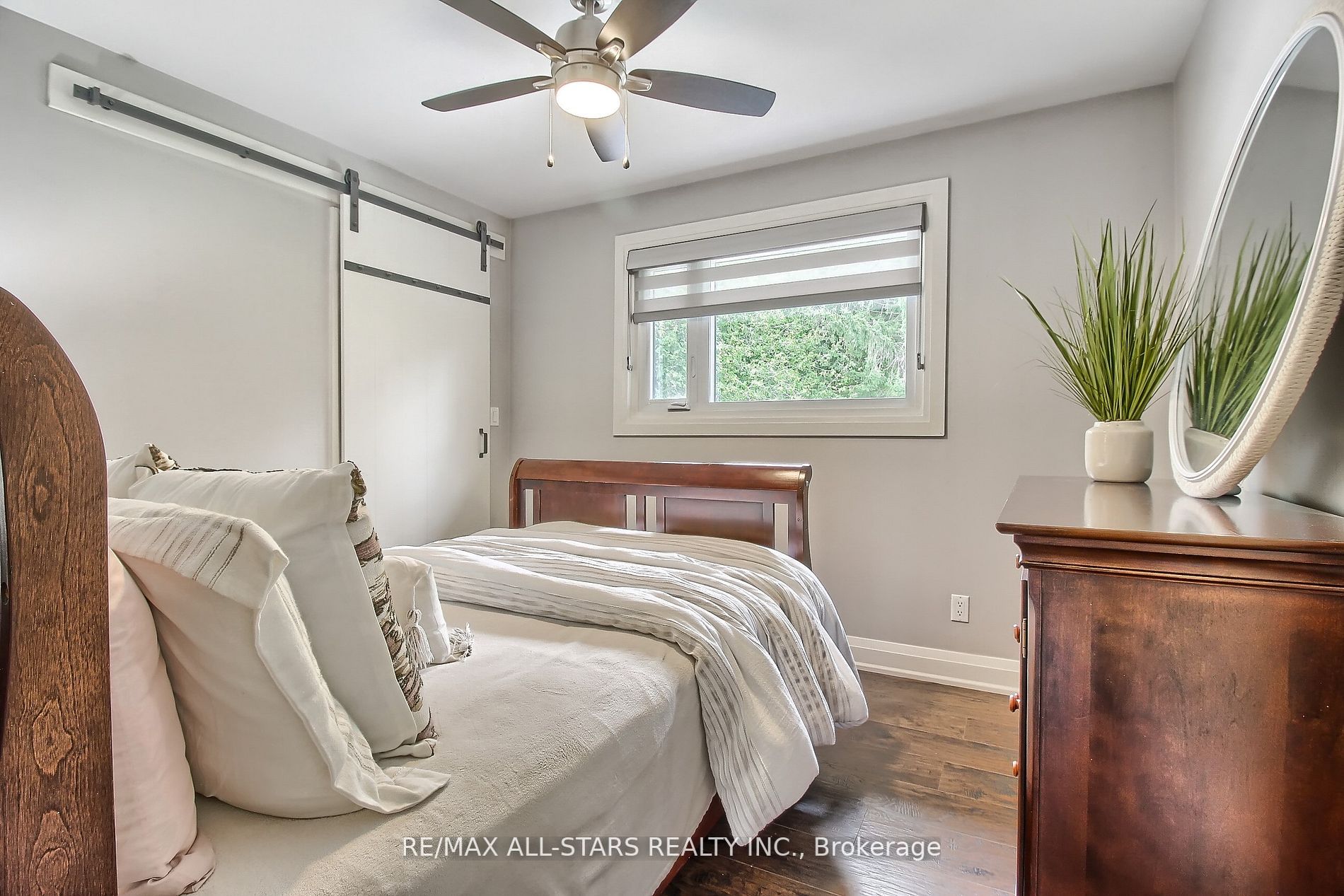 215 Uxbridge Pickering Line