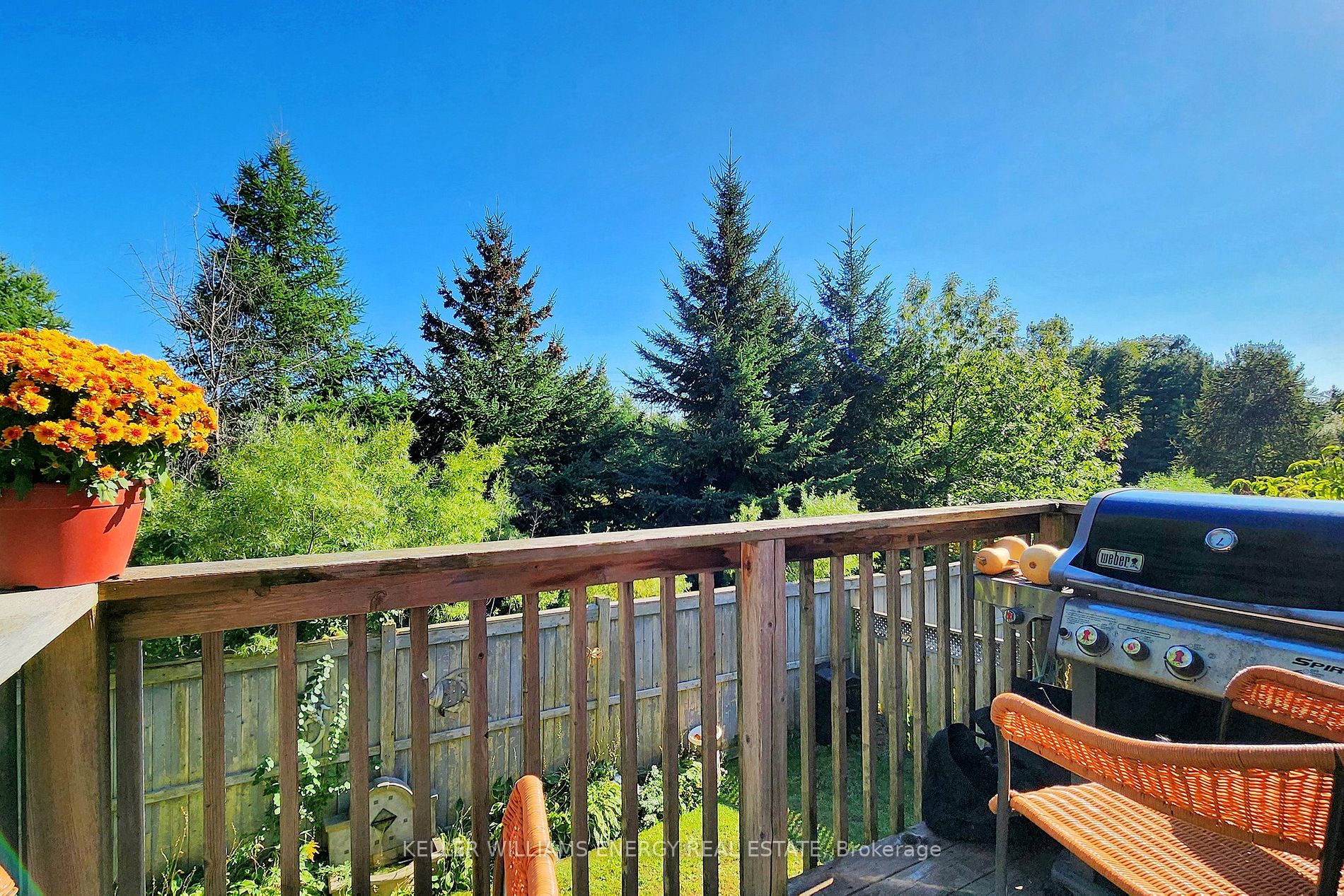 17 Bradbury Cres