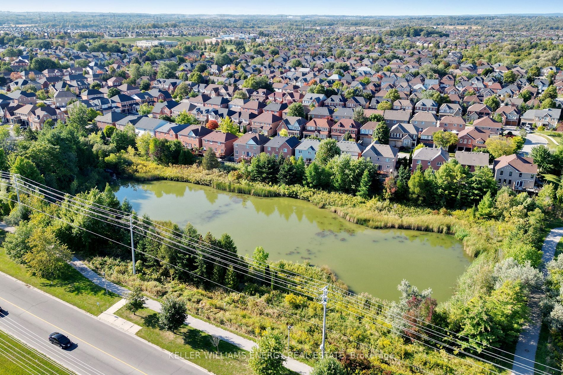 17 Bradbury Cres