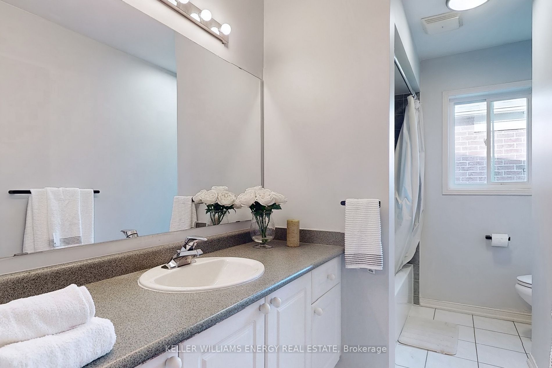17 Bradbury Cres