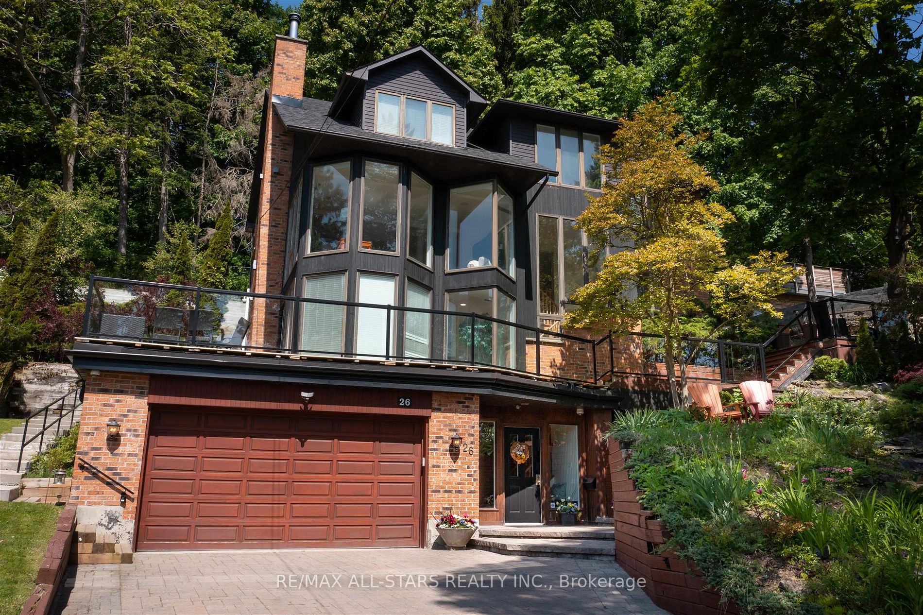 26 BETHUNE Boulevard