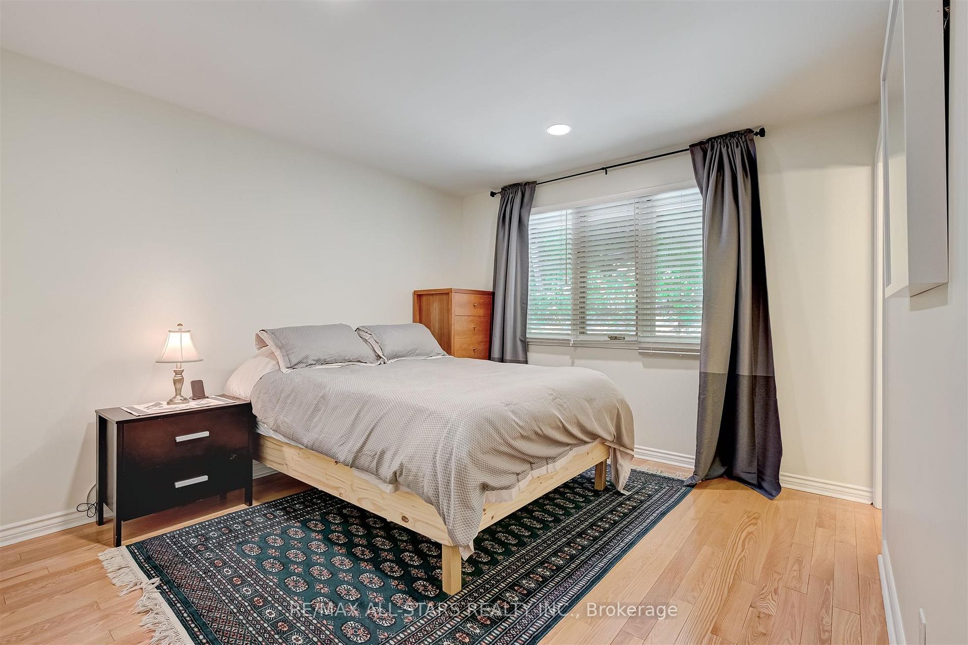 26 BETHUNE Boulevard