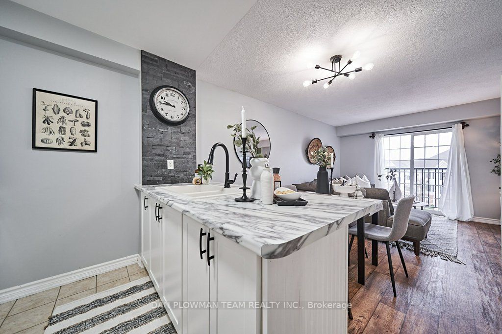 98 Aspen Springs Dr, #305