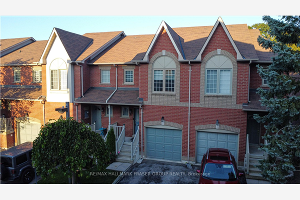 1867 Kingston Rd, Pickering