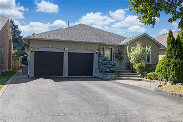 26 Inglewood Pl, Whitby