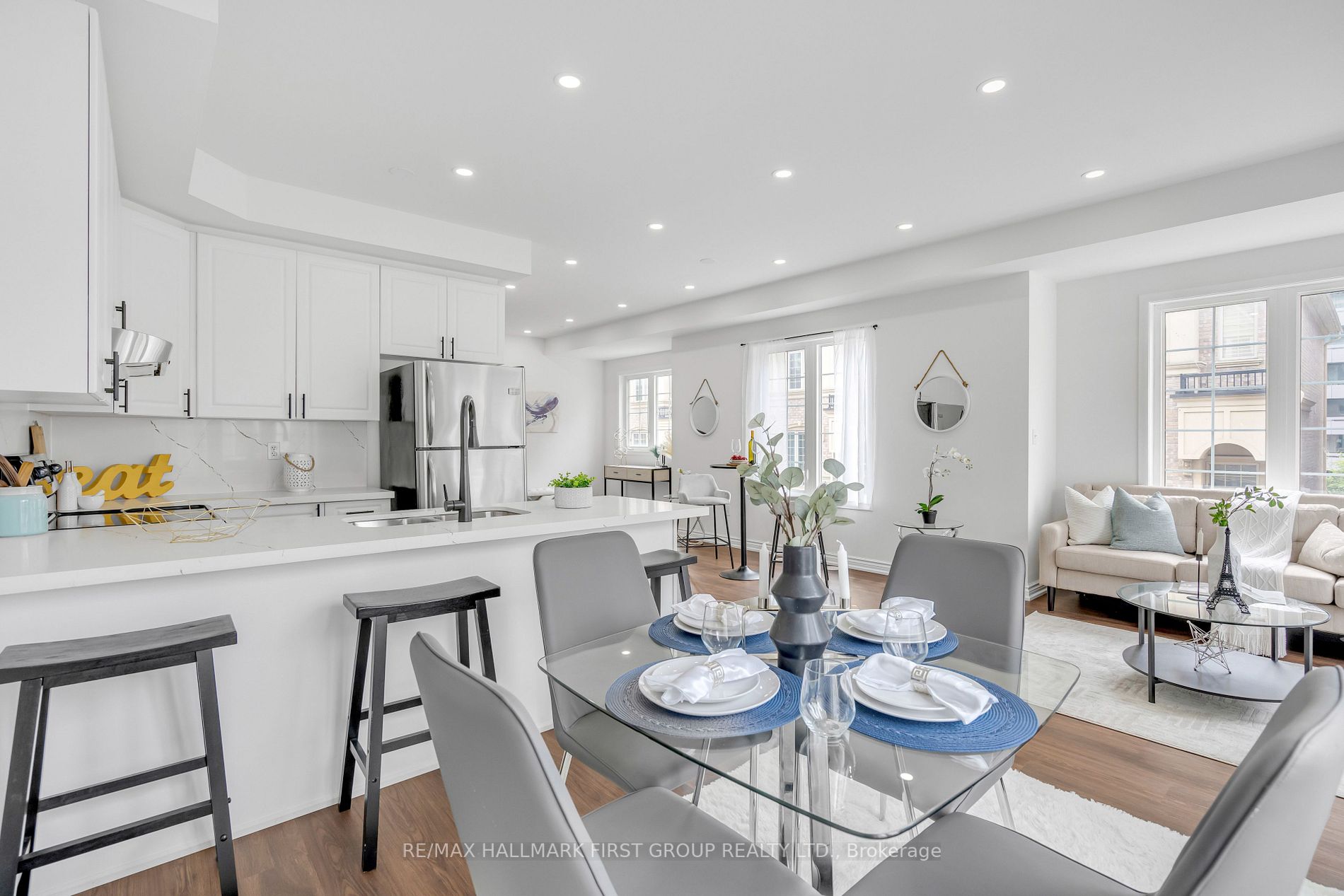 1250 St Martins Dr, #96