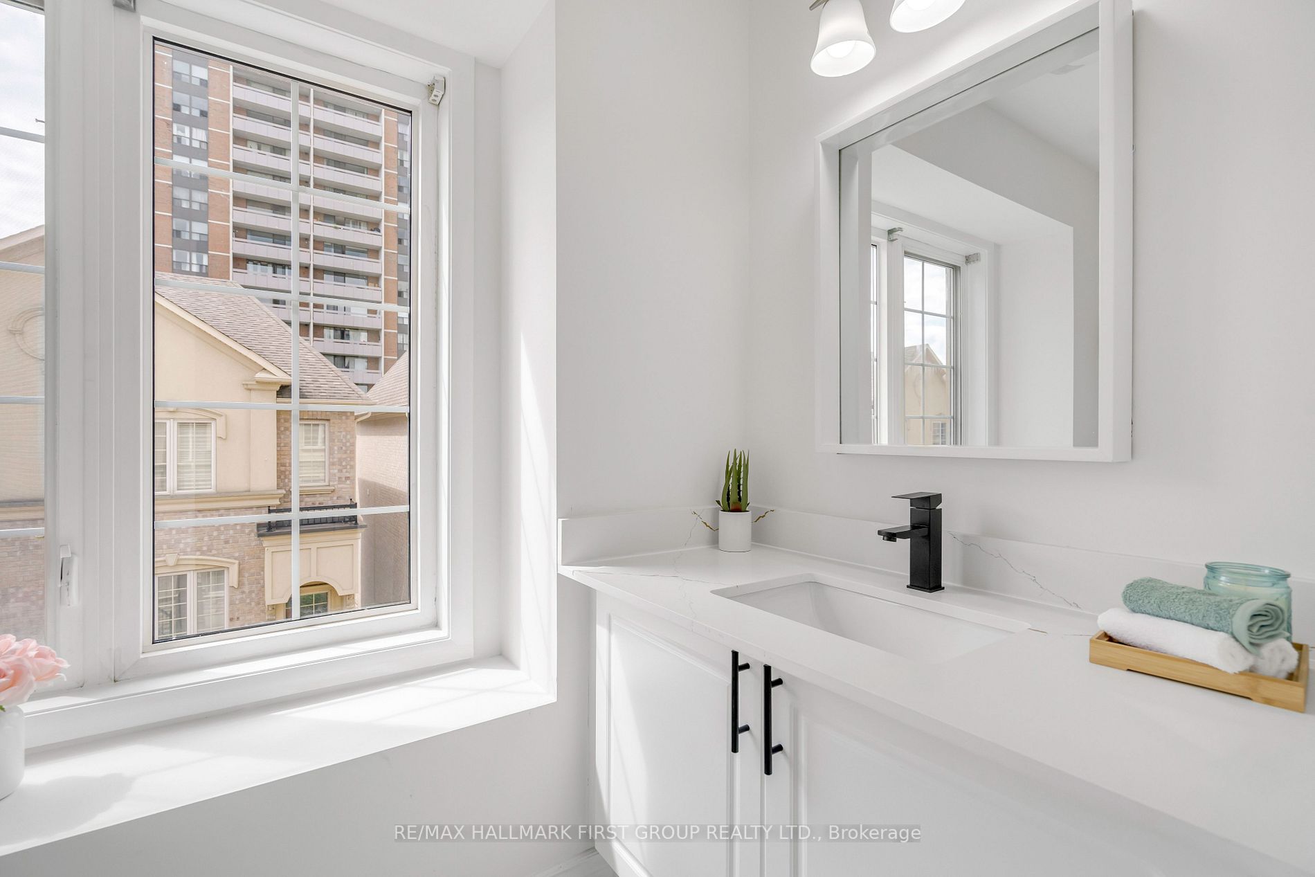 1250 St Martins Dr, #96