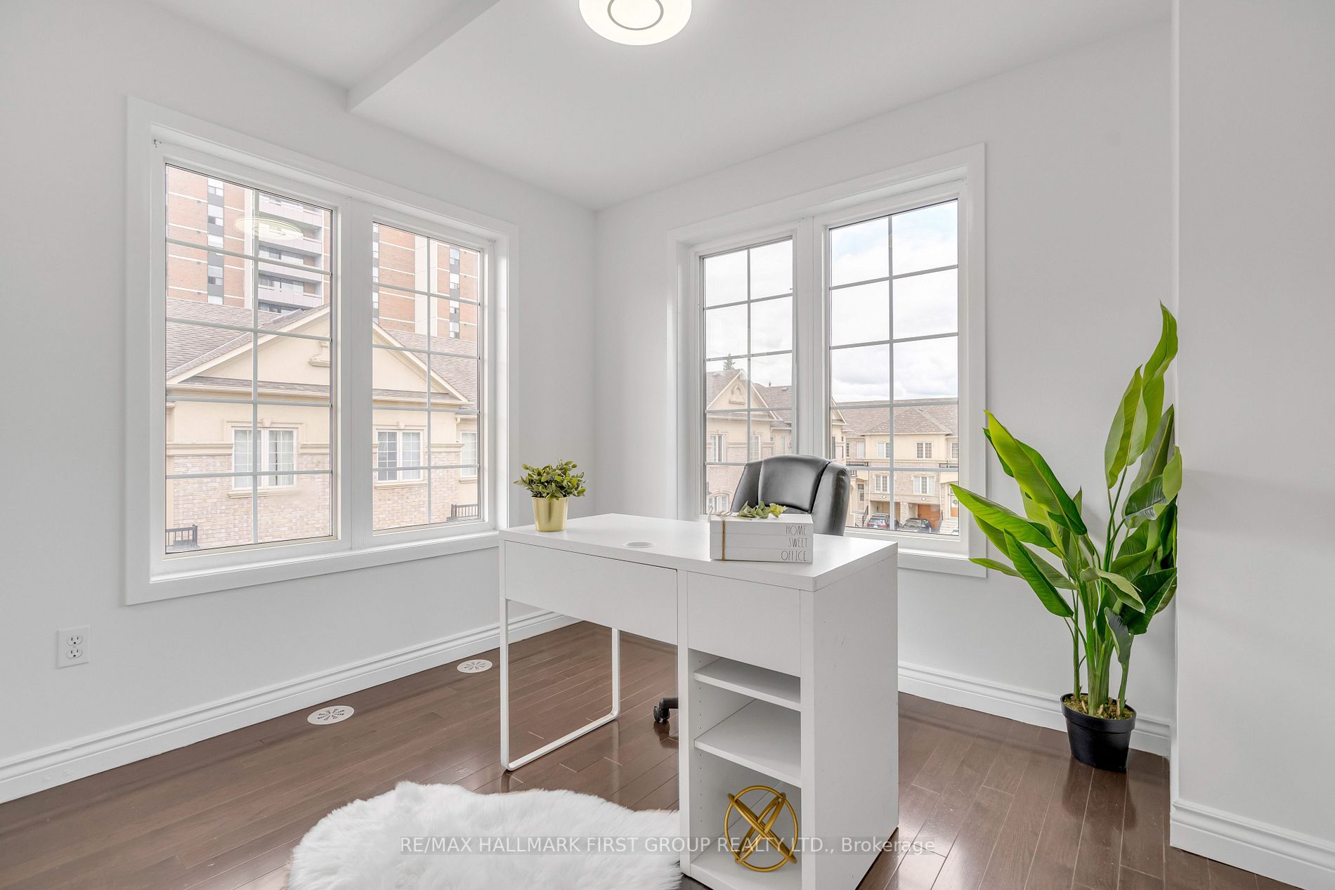 1250 St Martins Dr, #96