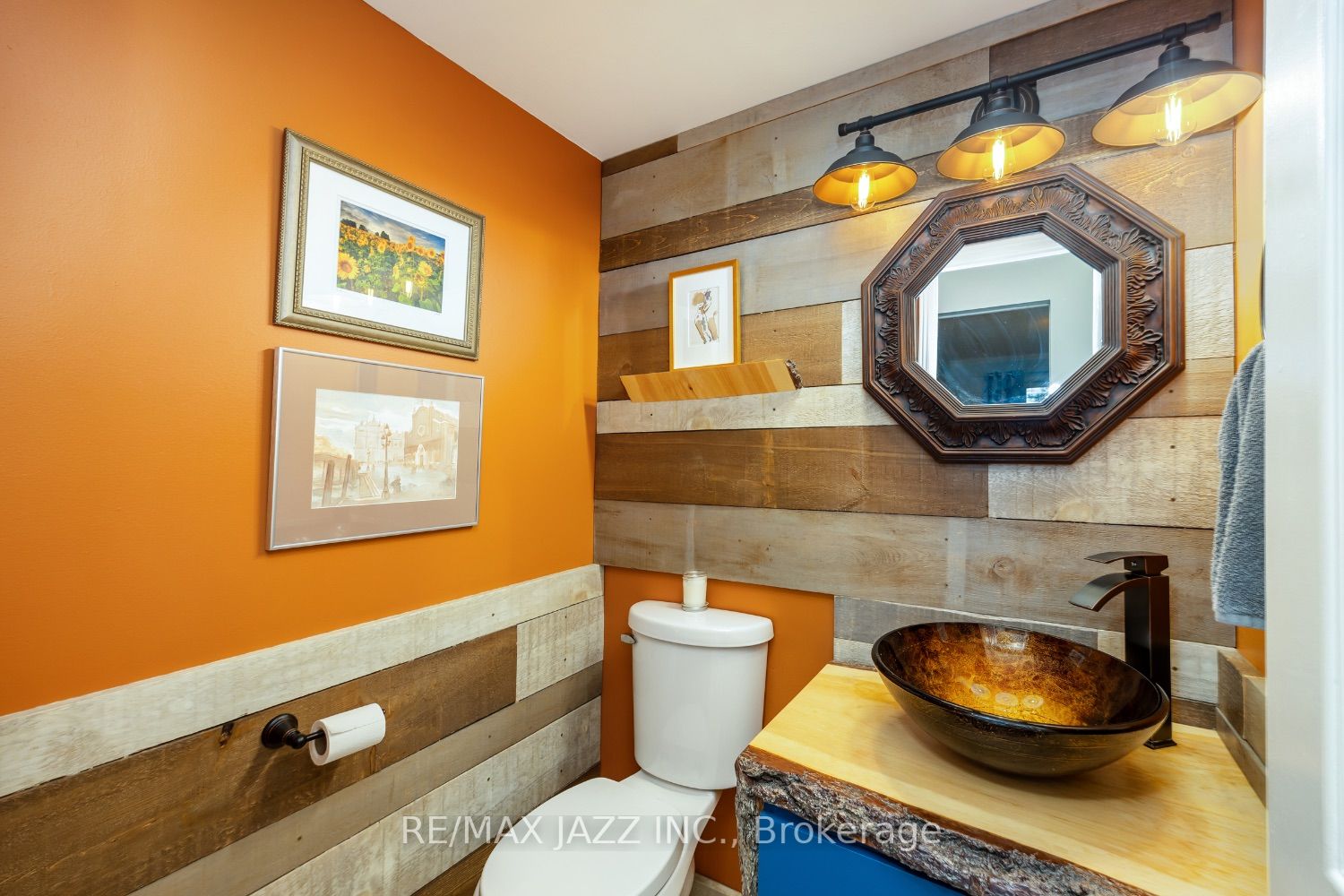 895 Ripley Cres