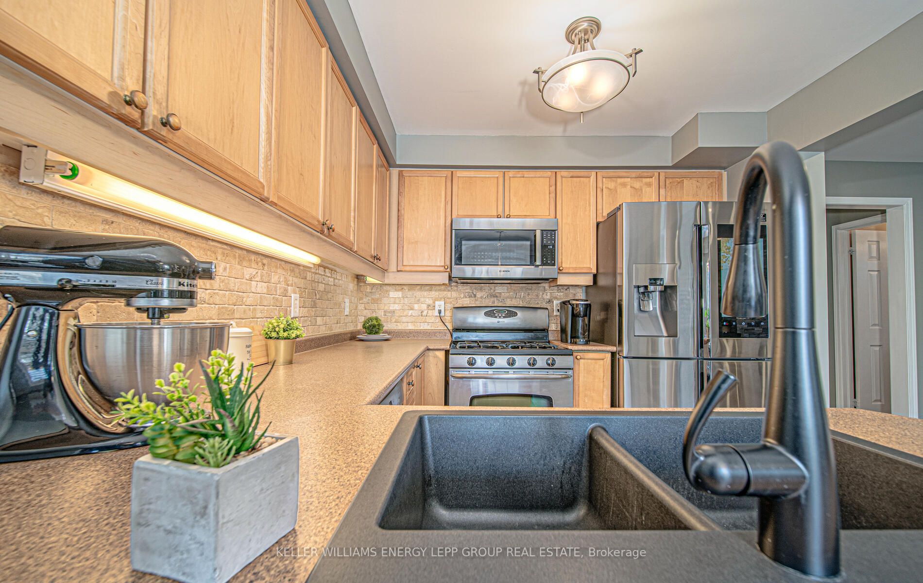 89 Kirkland Pl