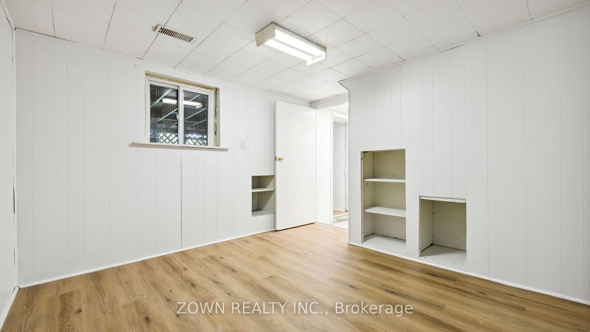 5 Elba Avenue