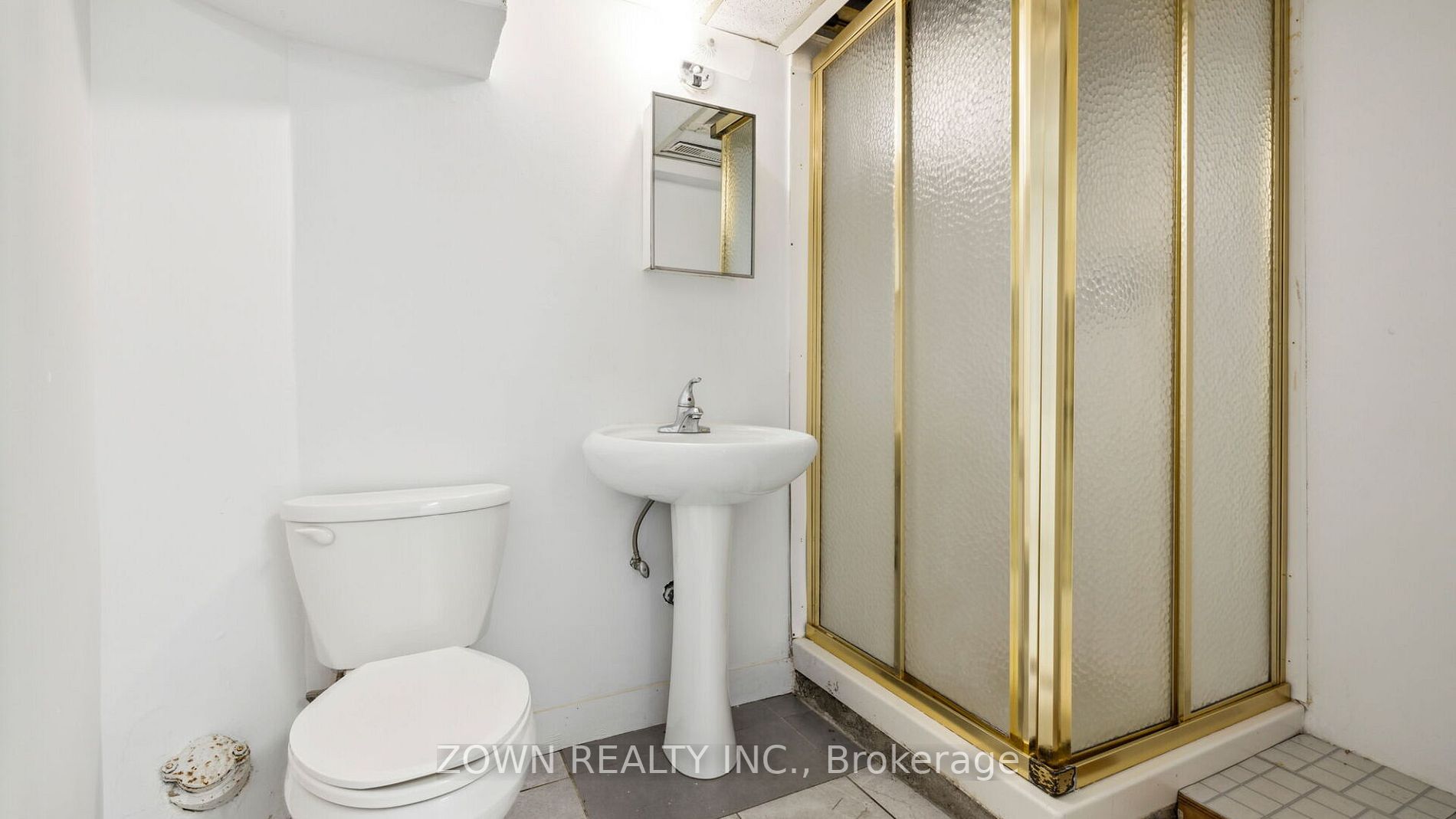 5 Elba Avenue