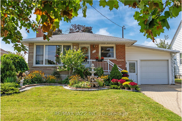 390 Gibbons St, Oshawa