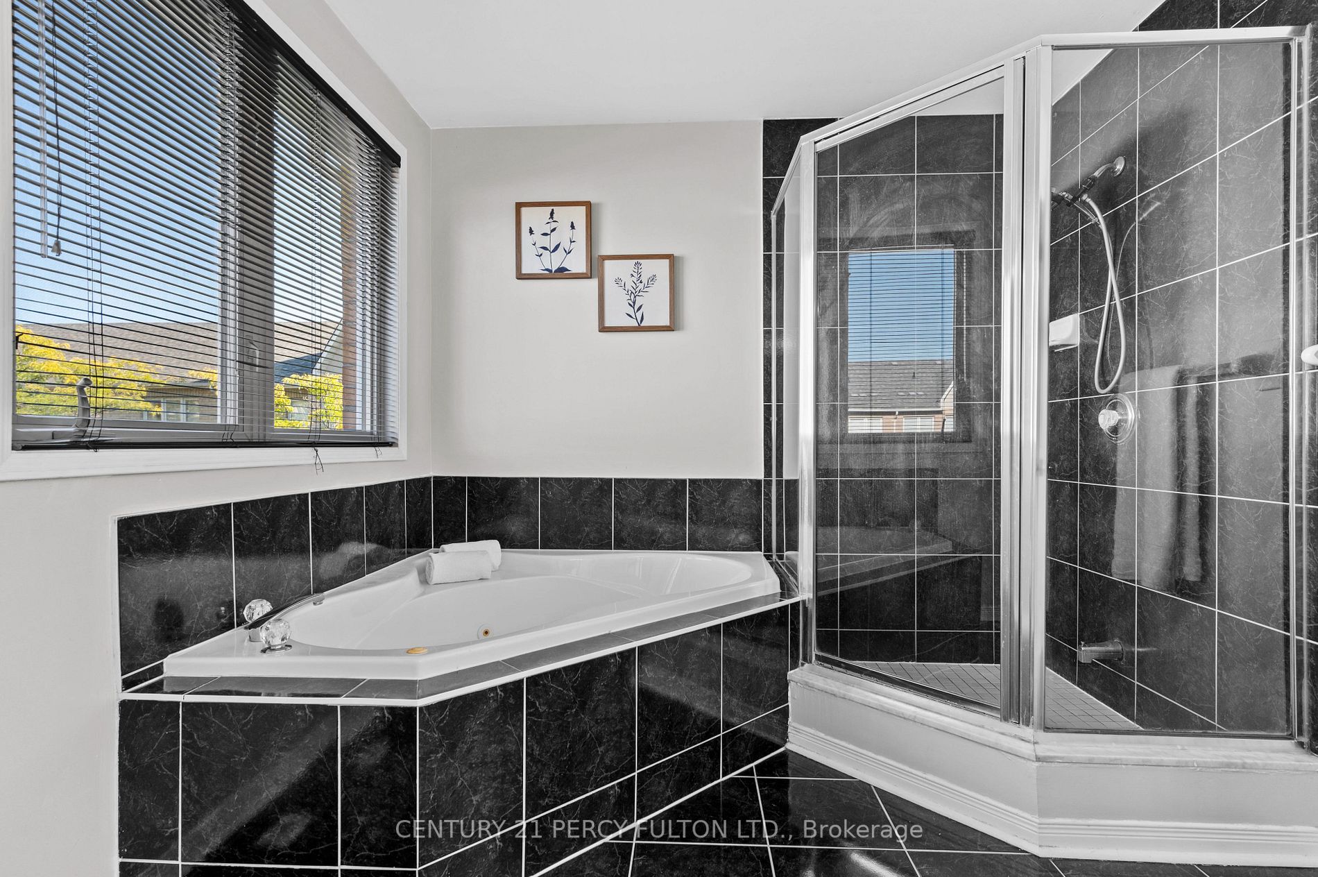 28 Rosebank Dr, #1206