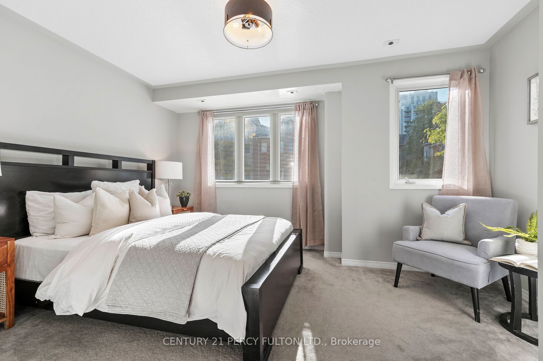 28 Rosebank Dr, #1206