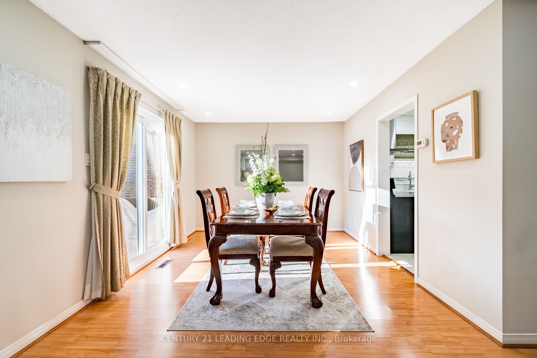 220 Morningview Tr