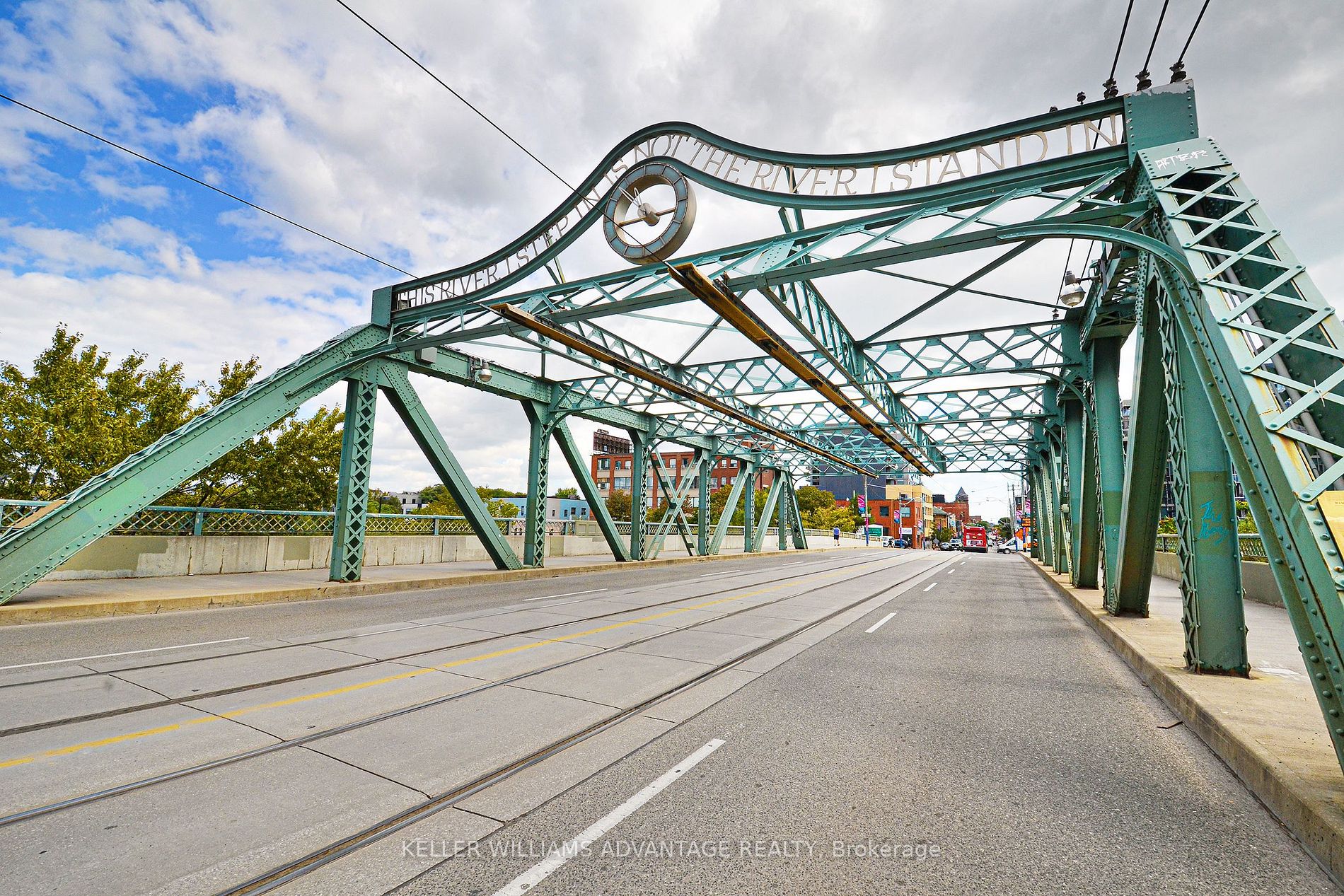 630 Queen St E, #302