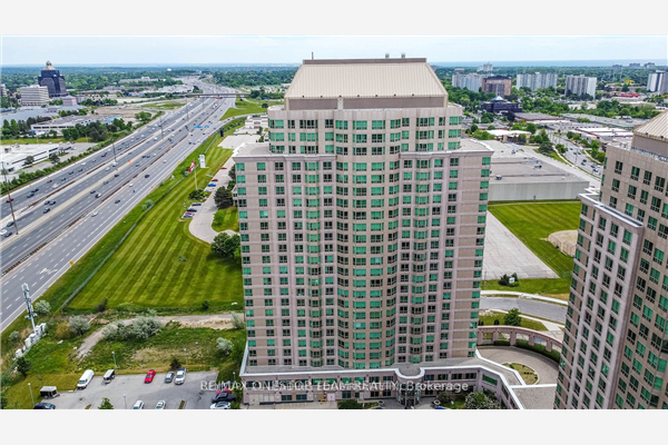 11 Lee Centre Dr, Toronto