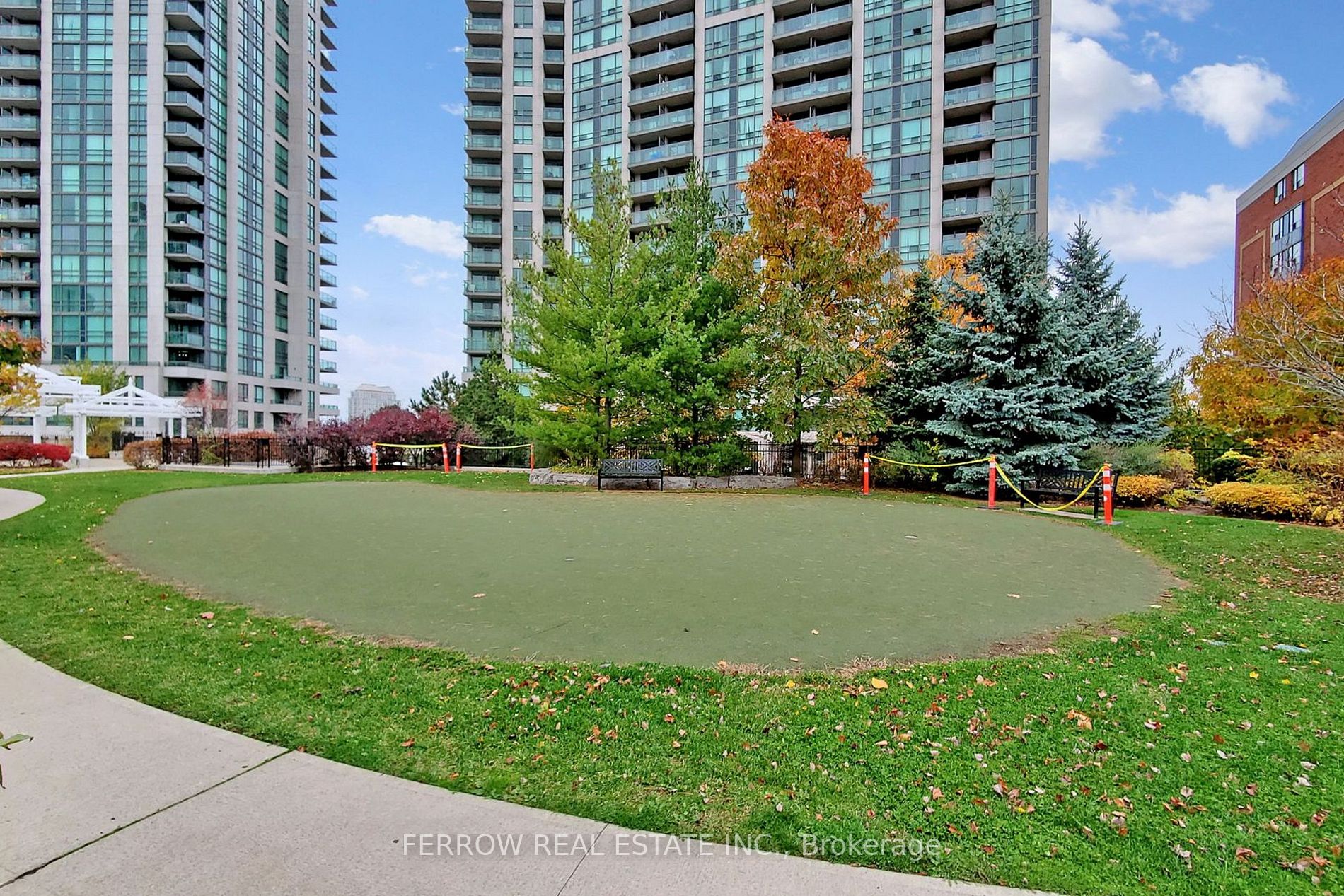 68 Grangeway Ave, #1901