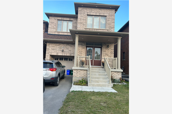 19 Yvette St E, Whitby
