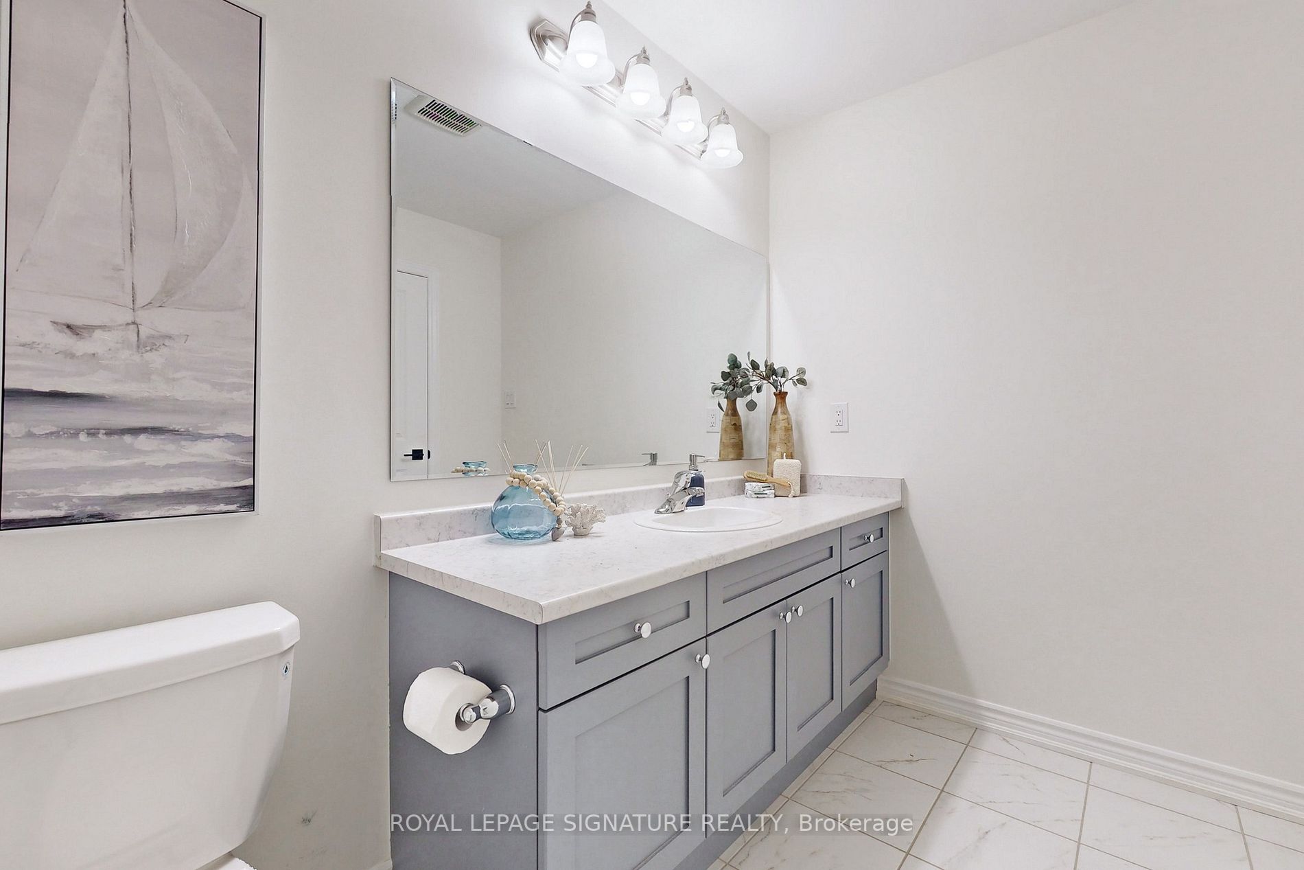 49 Broden Cres