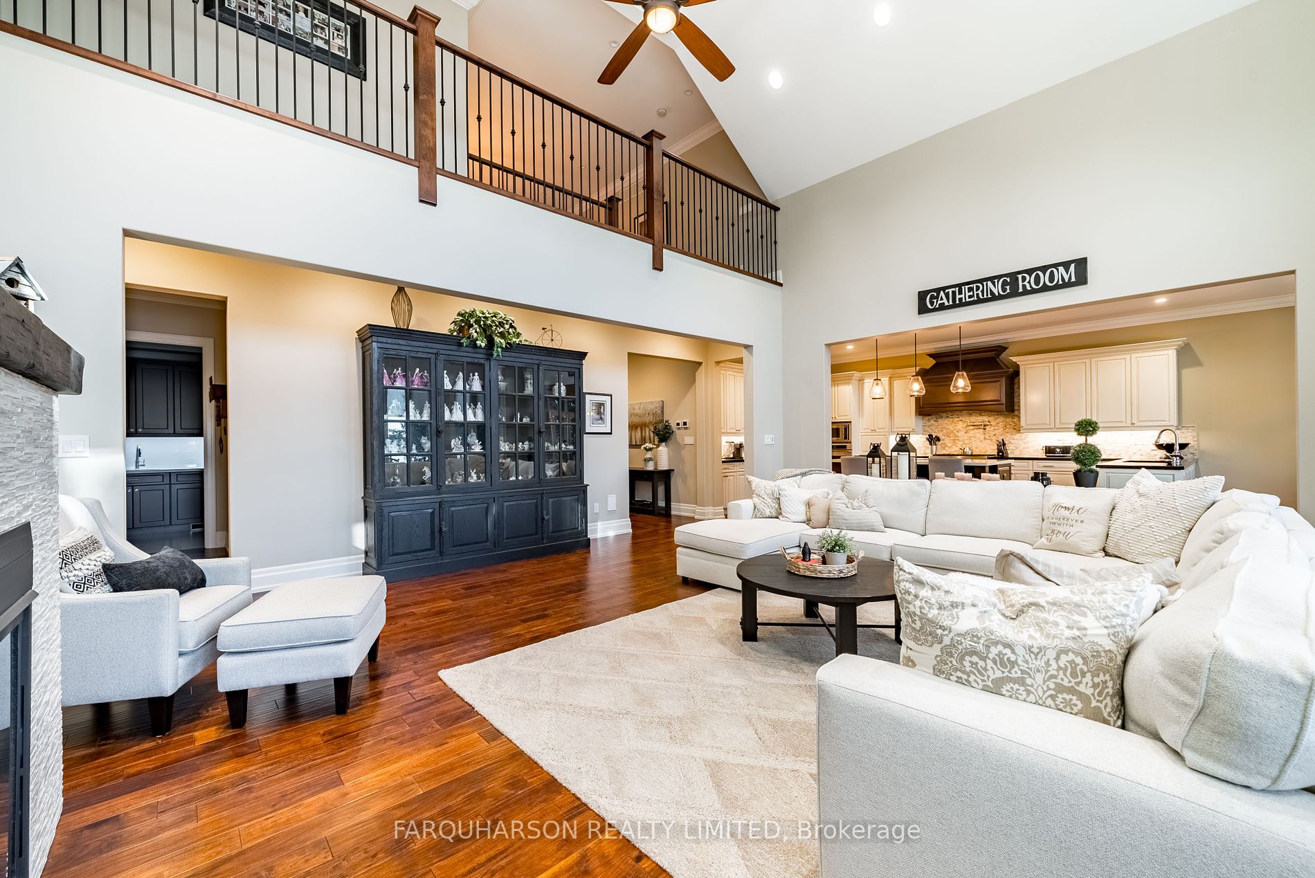 100 Ambleside Dr