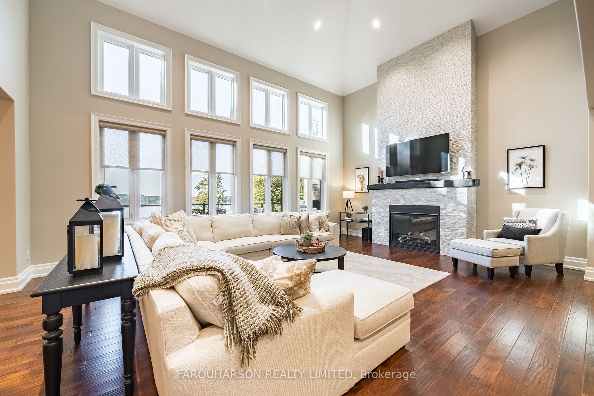 100 Ambleside Dr