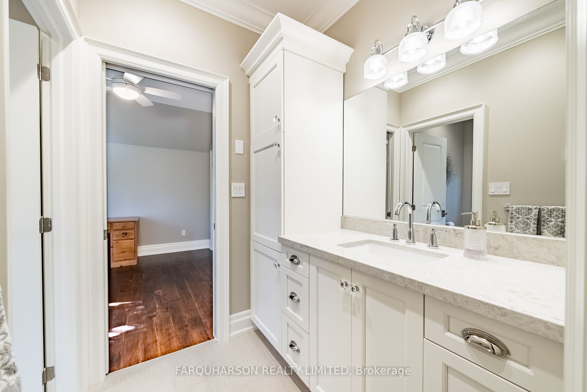 100 Ambleside Dr