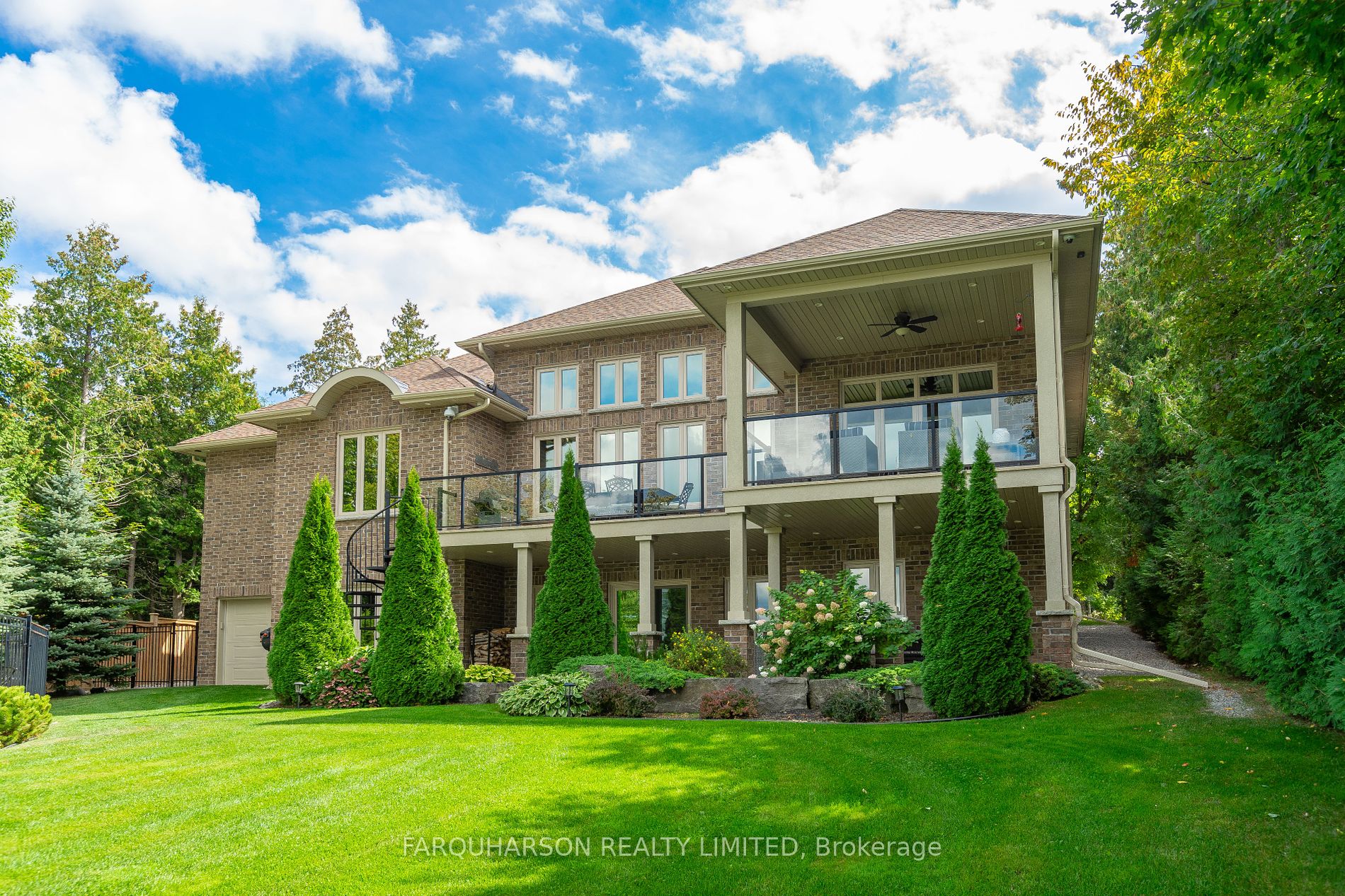 100 Ambleside Dr
