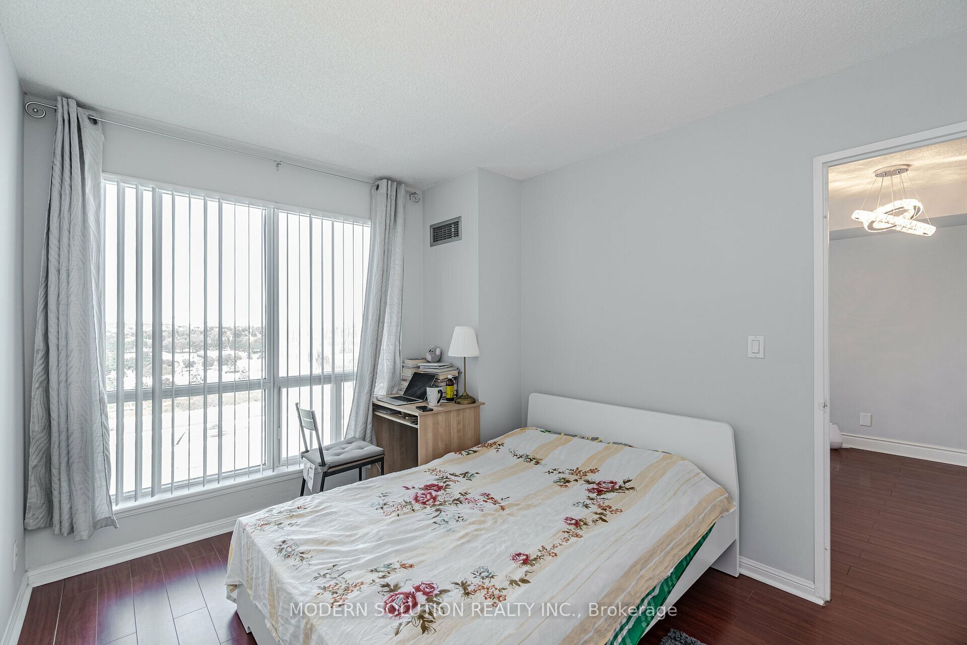 18 Lee Centre Dr, #1213