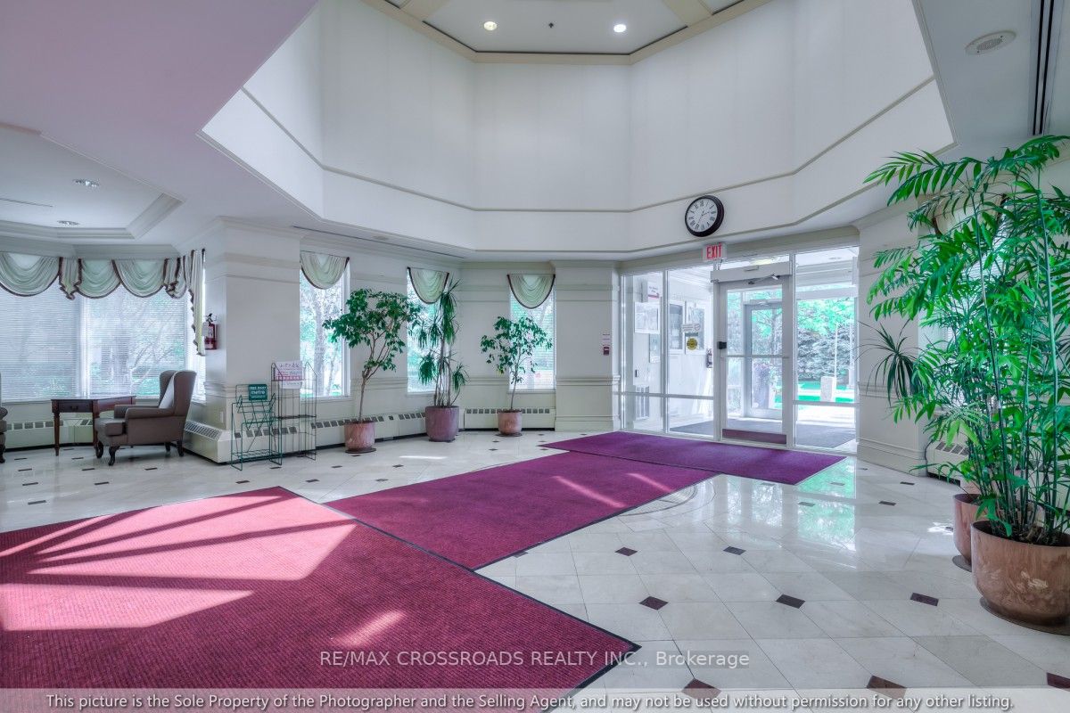 2628 Mccowan Rd, #703