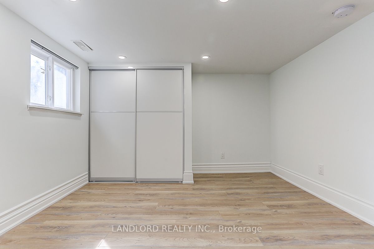 1206 Broadview Avenue, #Lower