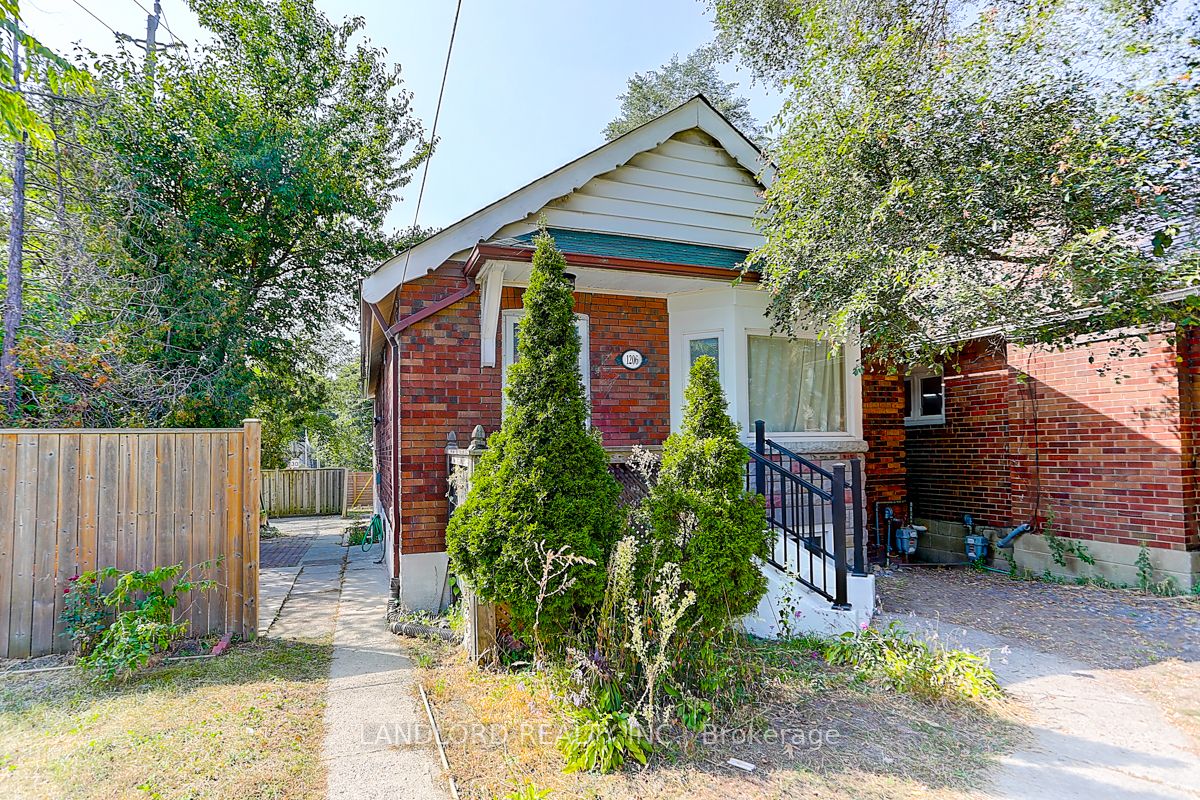 1206 Broadview Avenue, #Lower